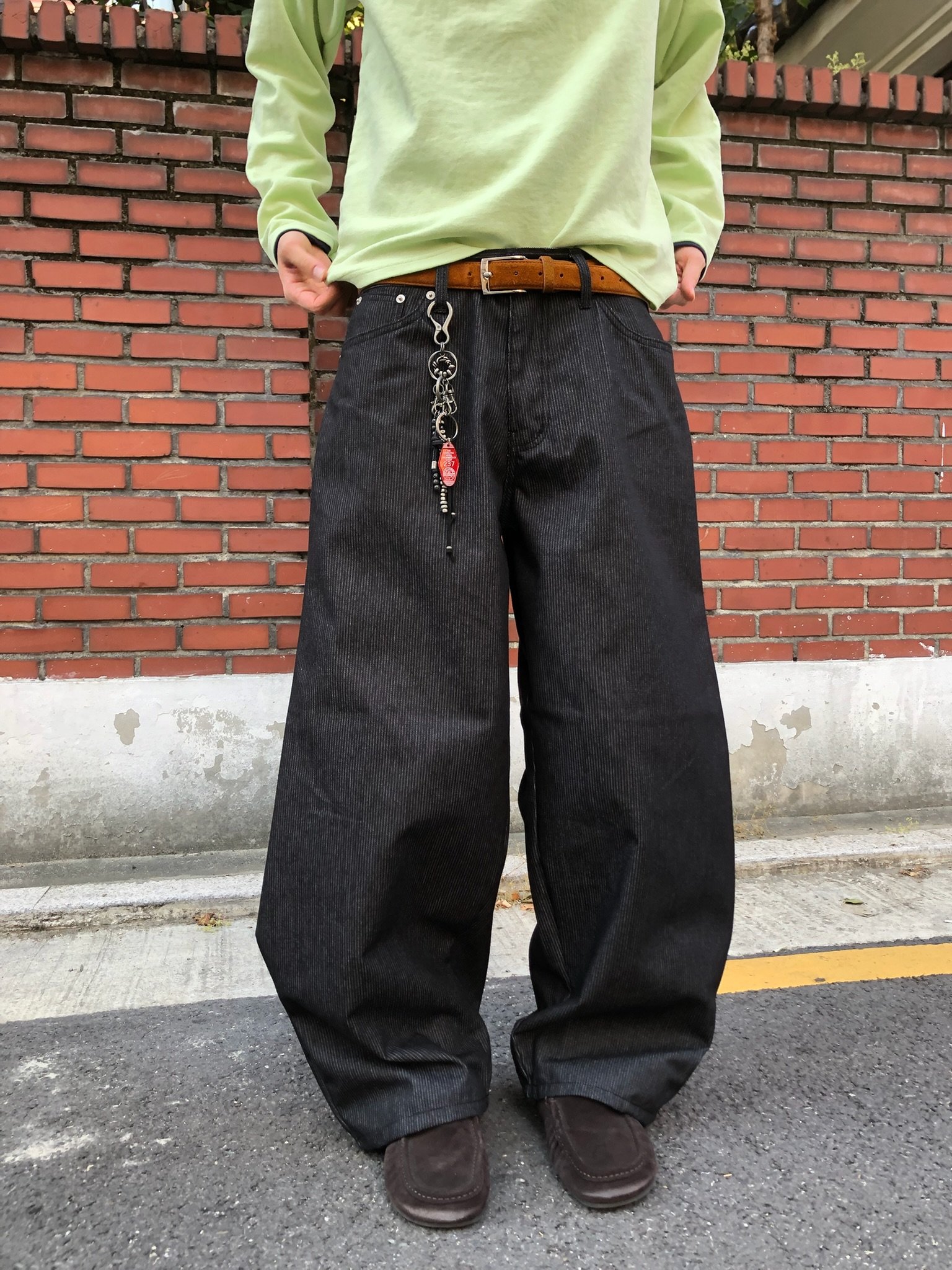 街頭經典百搭 細條紋 鬆緊帶 寬版 牛仔長褲 - 3C