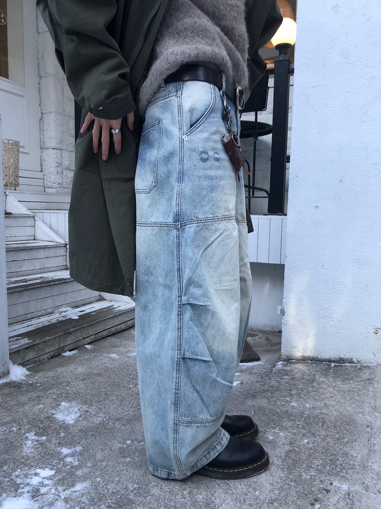 冰原歷險 漸層水洗 抓皺 寬版 牛仔褲 - 1C