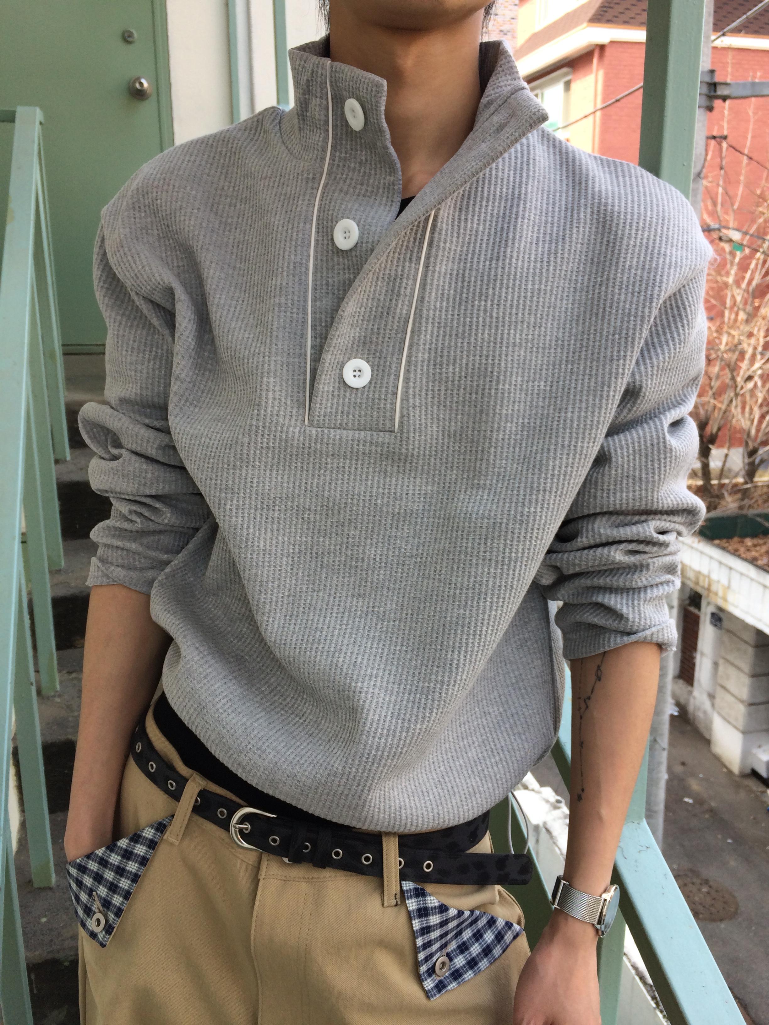 半高開V領 鈕扣 短版 華夫格 指套 薄長袖 - 3C