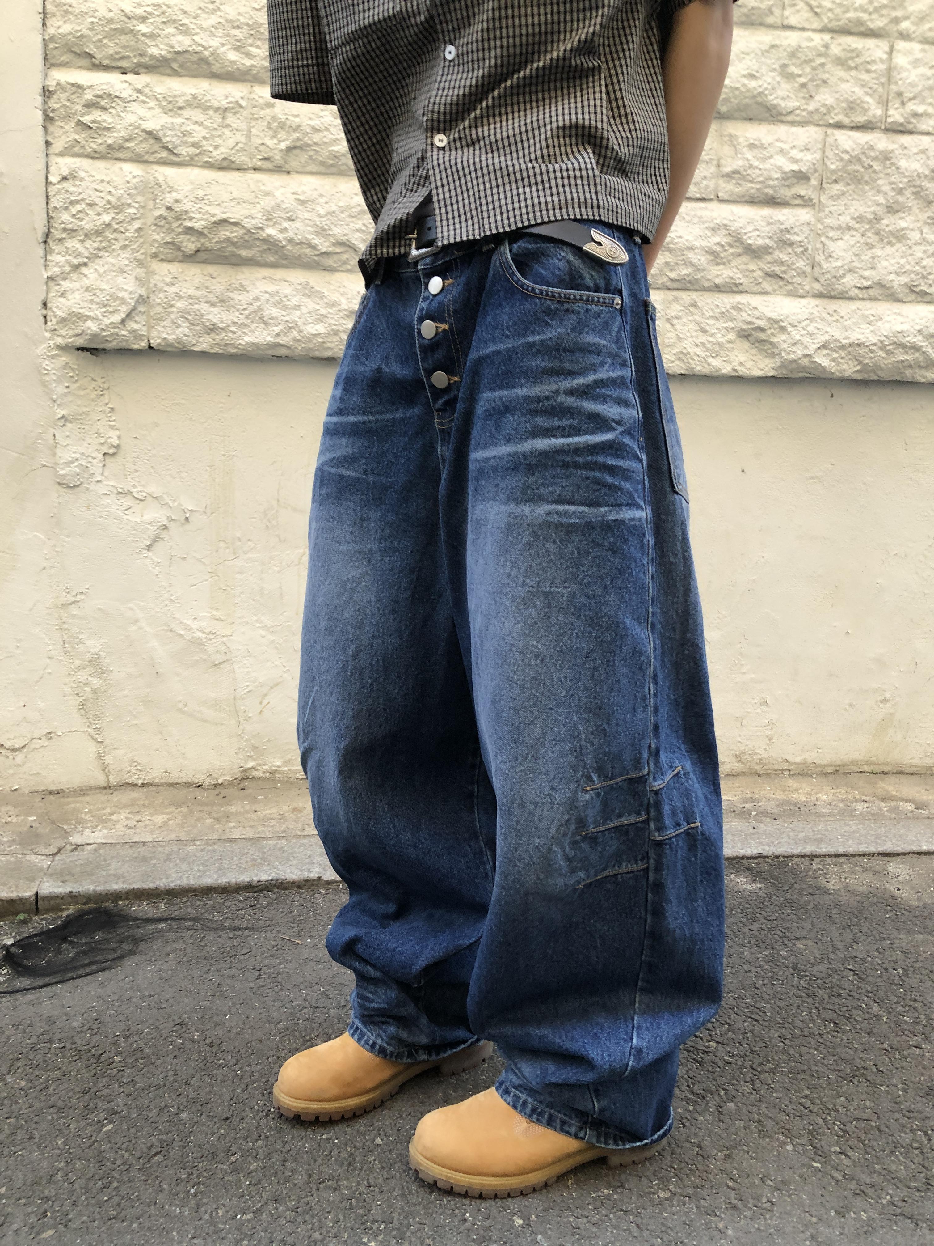 高檔街頭 飛刀縫線 漸層水洗 寬版 牛仔 長褲 - 2C