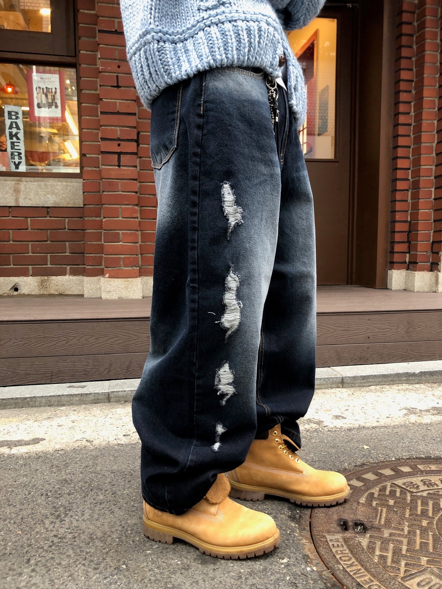 微妙復古 漸層水洗 破壞 牛仔 寬褲 - 2C