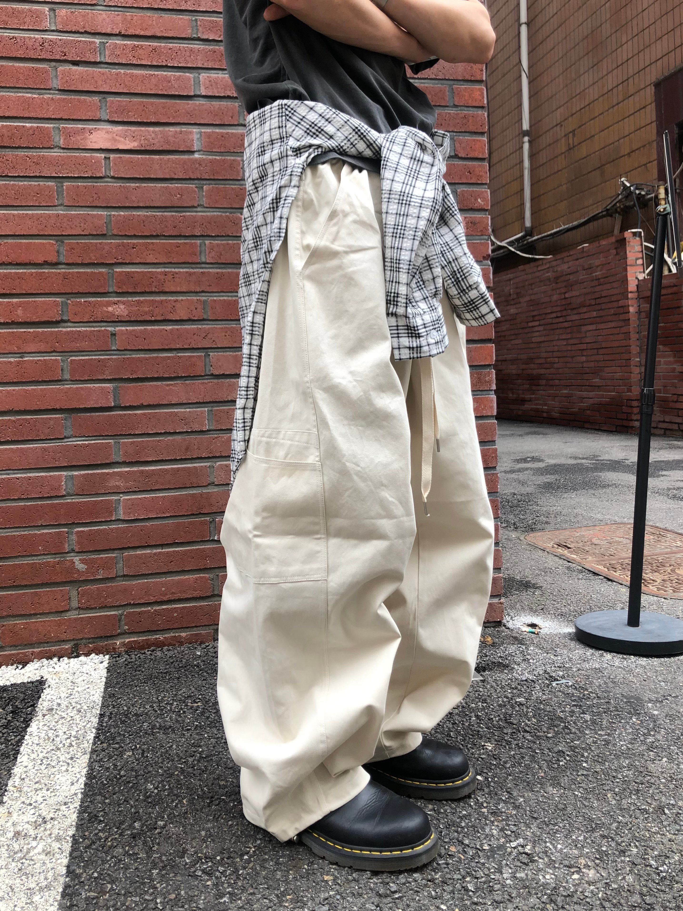 幹練率性 高檔蓬感木 寬版 鬆緊帶 工裝褲 - 3C