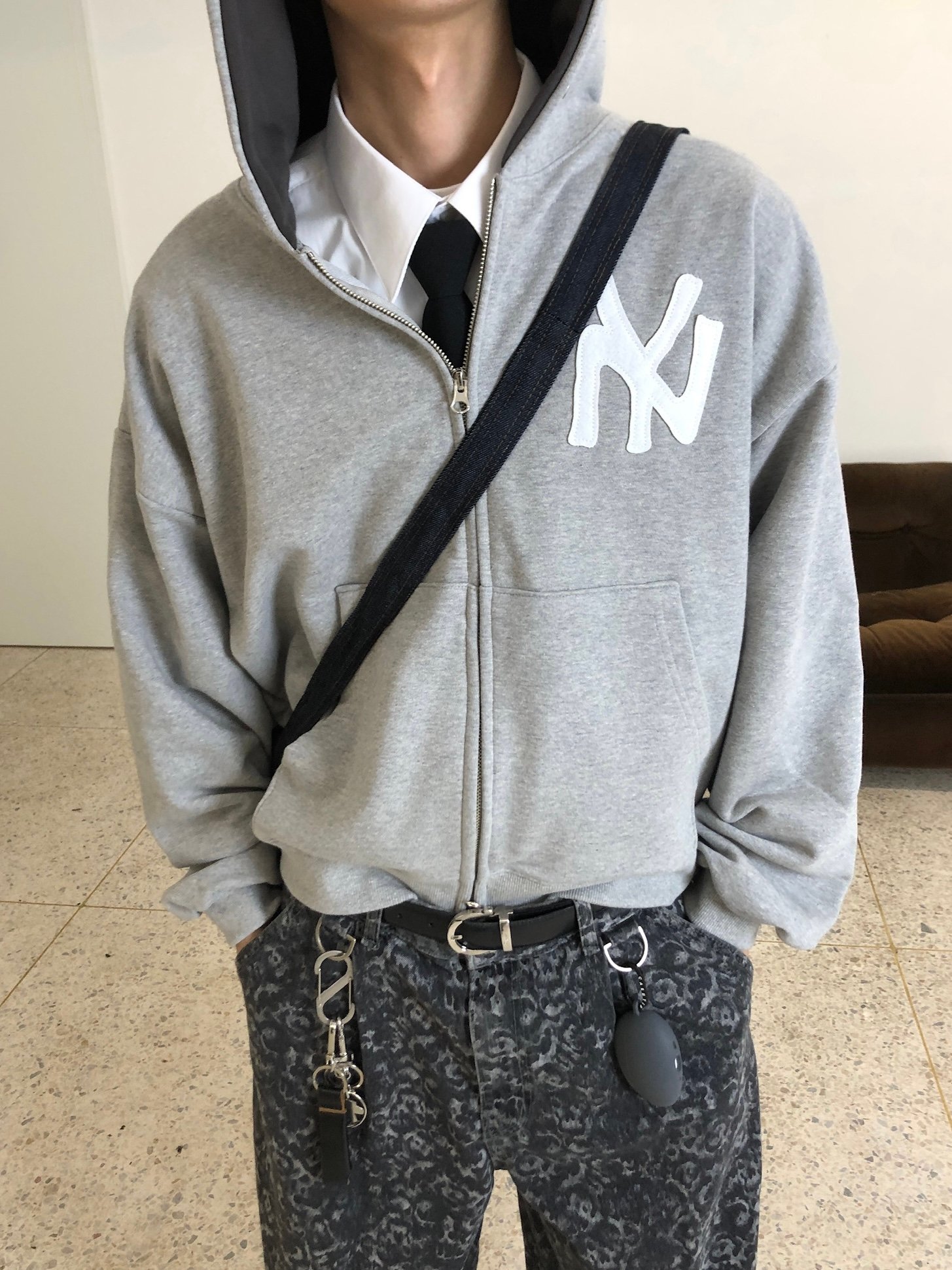 時尚紐約 歐美潮男 連帽短版外套 - 3C