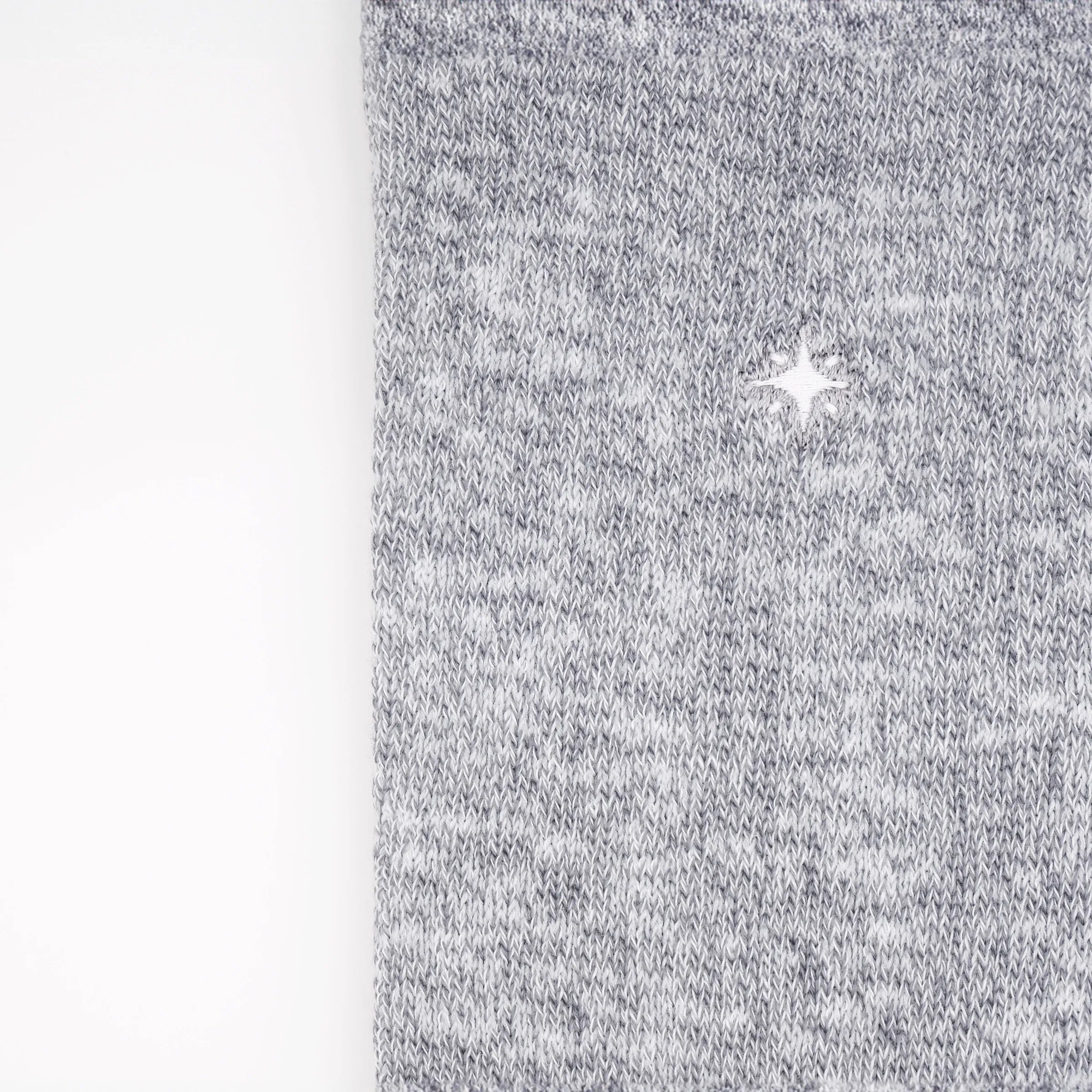 [ Cushion+ ] 氣墊刺繡中筒長襪 (銀鐵灰)