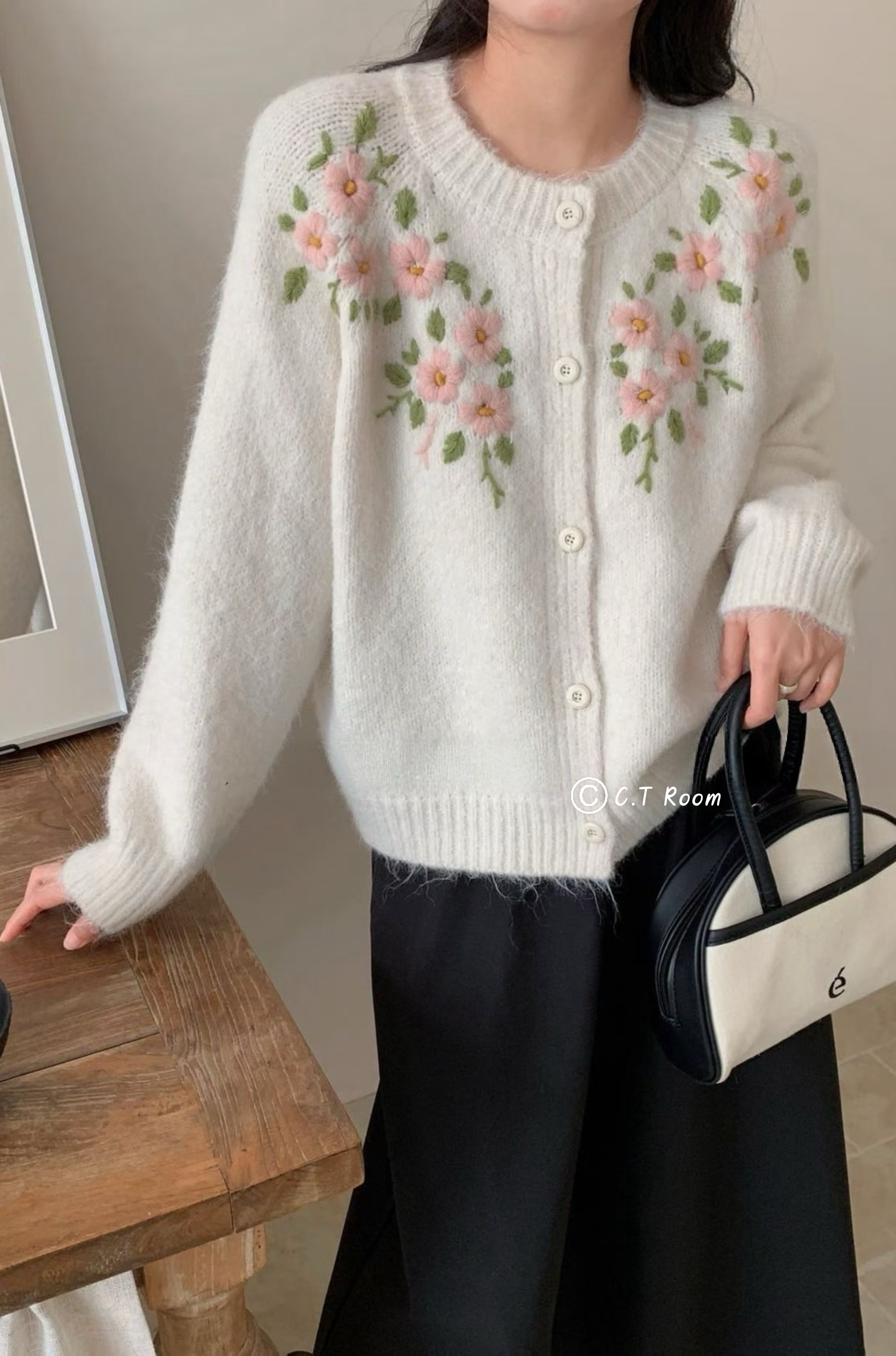 山茶花鈎花針織毛衣