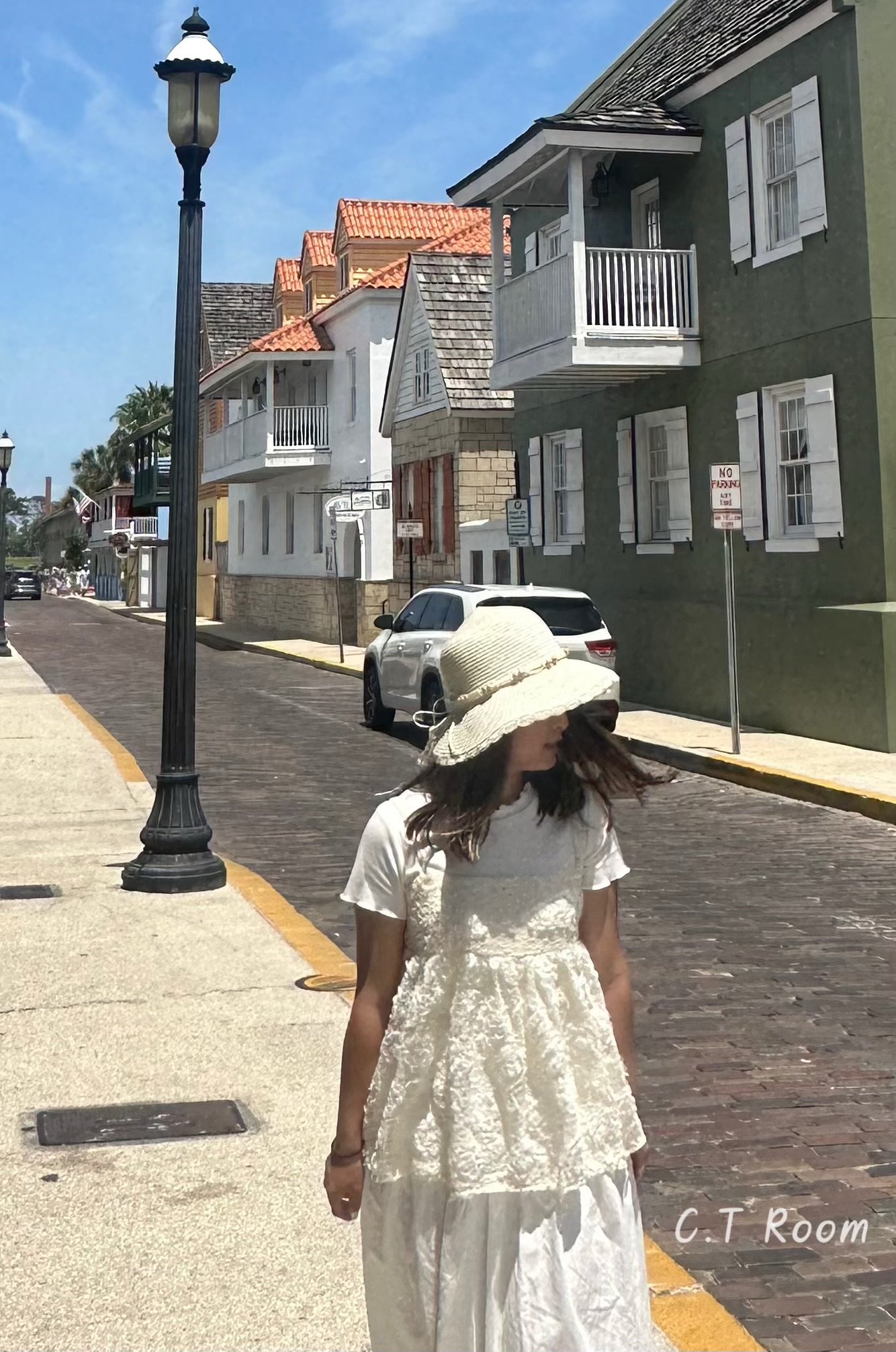 日系壓花蕾絲背心