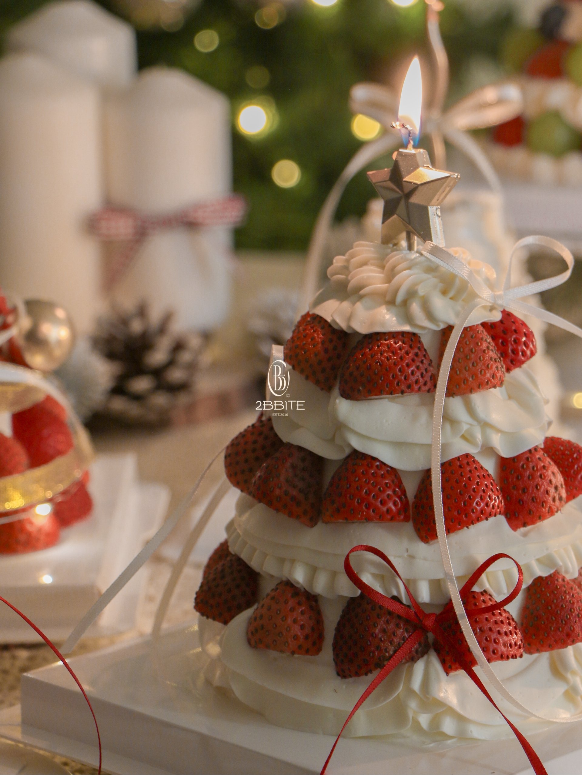 「季節限定」緞面草莓樹