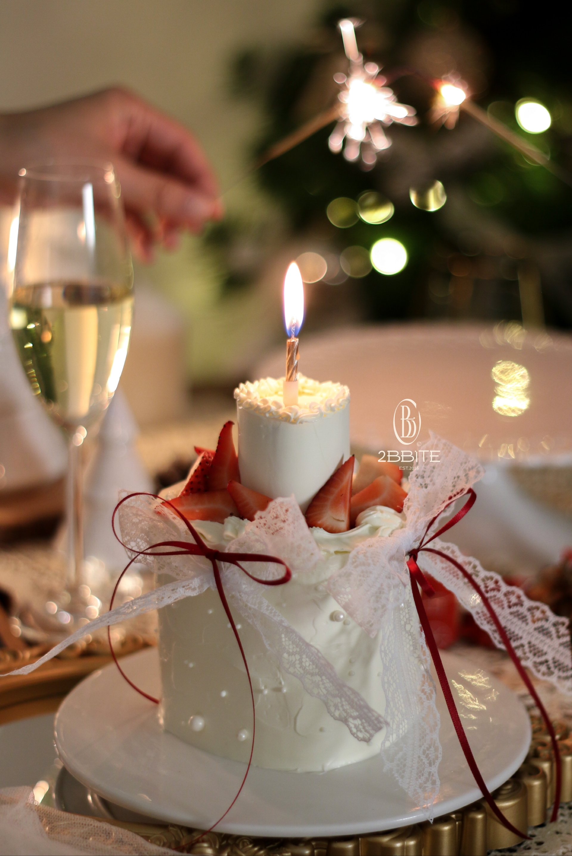 「季節限定」莓心燭光