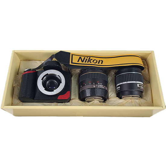 紙紮Nikon相機