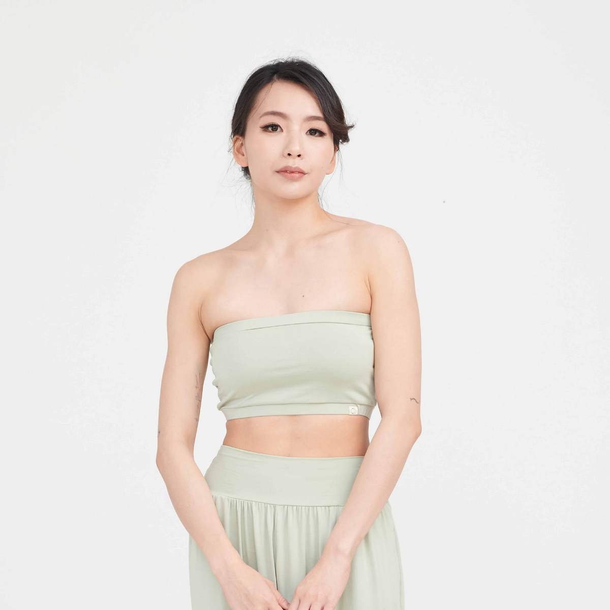 Happy yogi studio 瑜珈抹胸款內衣 鼠尾草綠 HYS016GRN