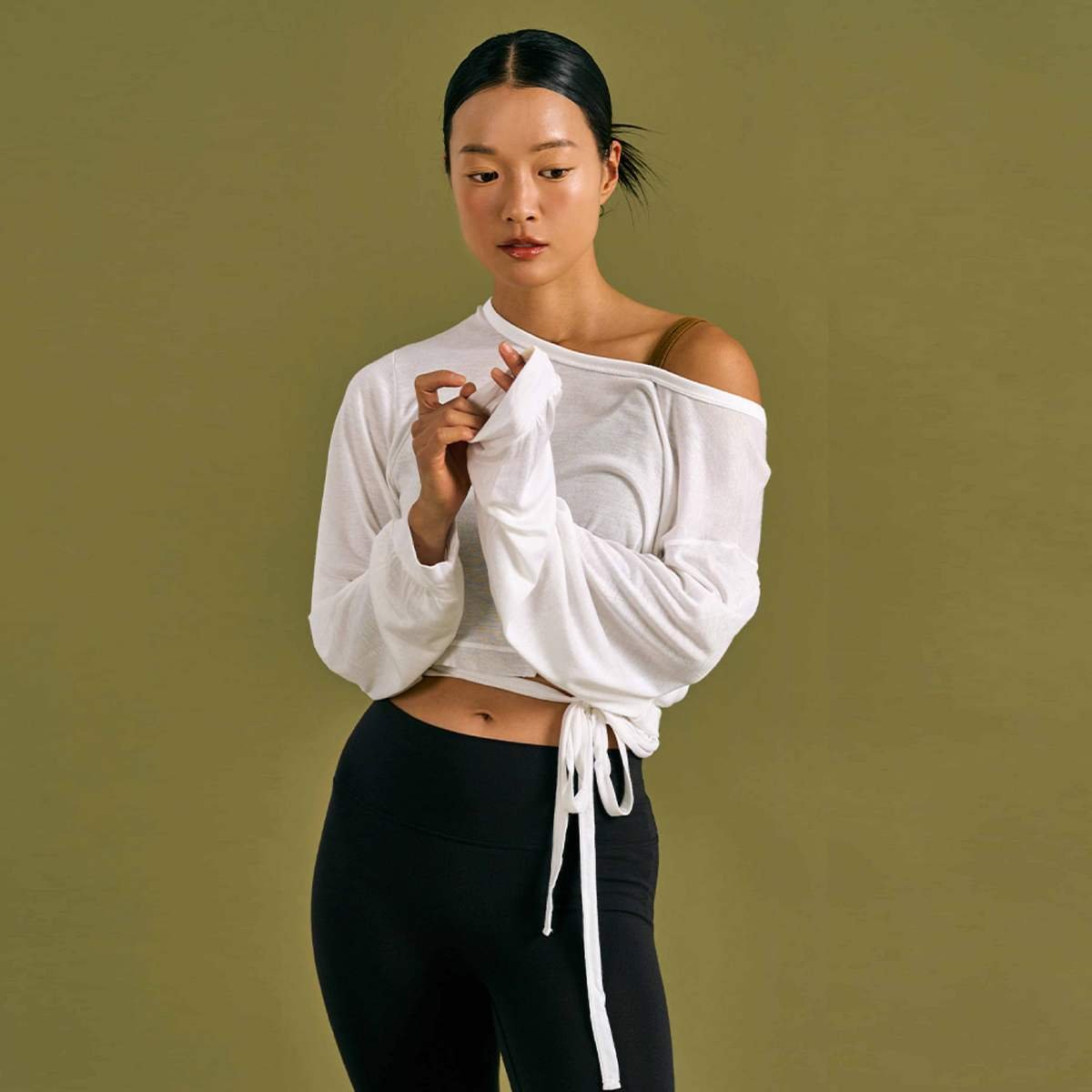 Dhyani 面紗造型綁帶長袖罩衫 白色 CON140WHT