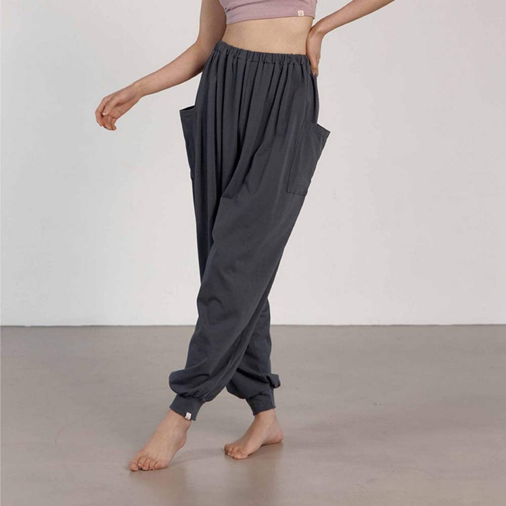 【熱銷】Dhyani 自由體積束腳寬褲 深灰 CON083DGY