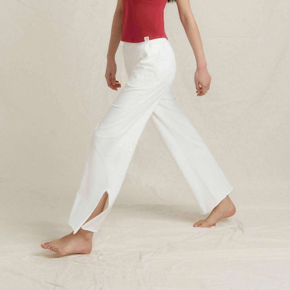 Front2line 輕彈棉 兩穿開岔瑜珈寬褲 乳白色