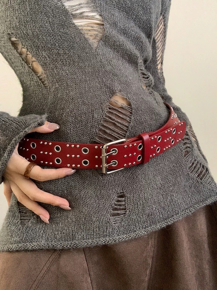 復古紅龐克鉚釘皮帶