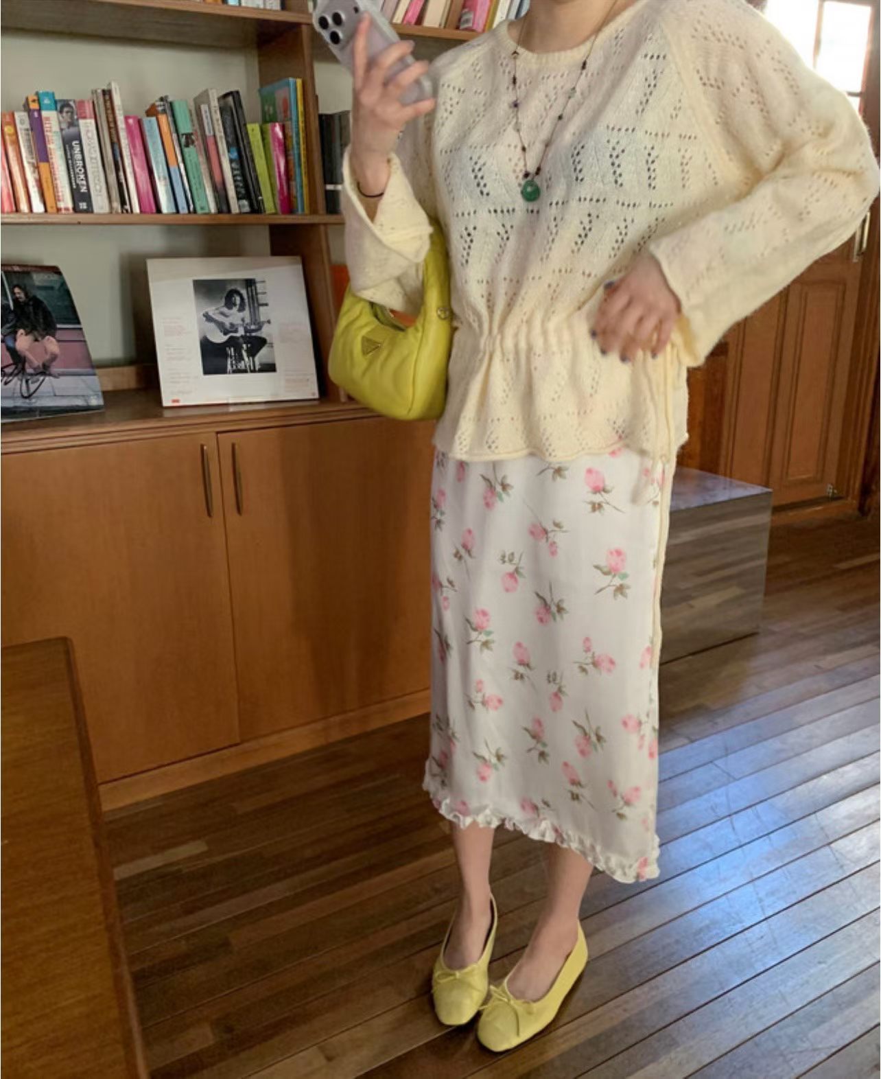 早鳥價開團中！《小資湊免運》後鬆緊花瓣下擺半裙