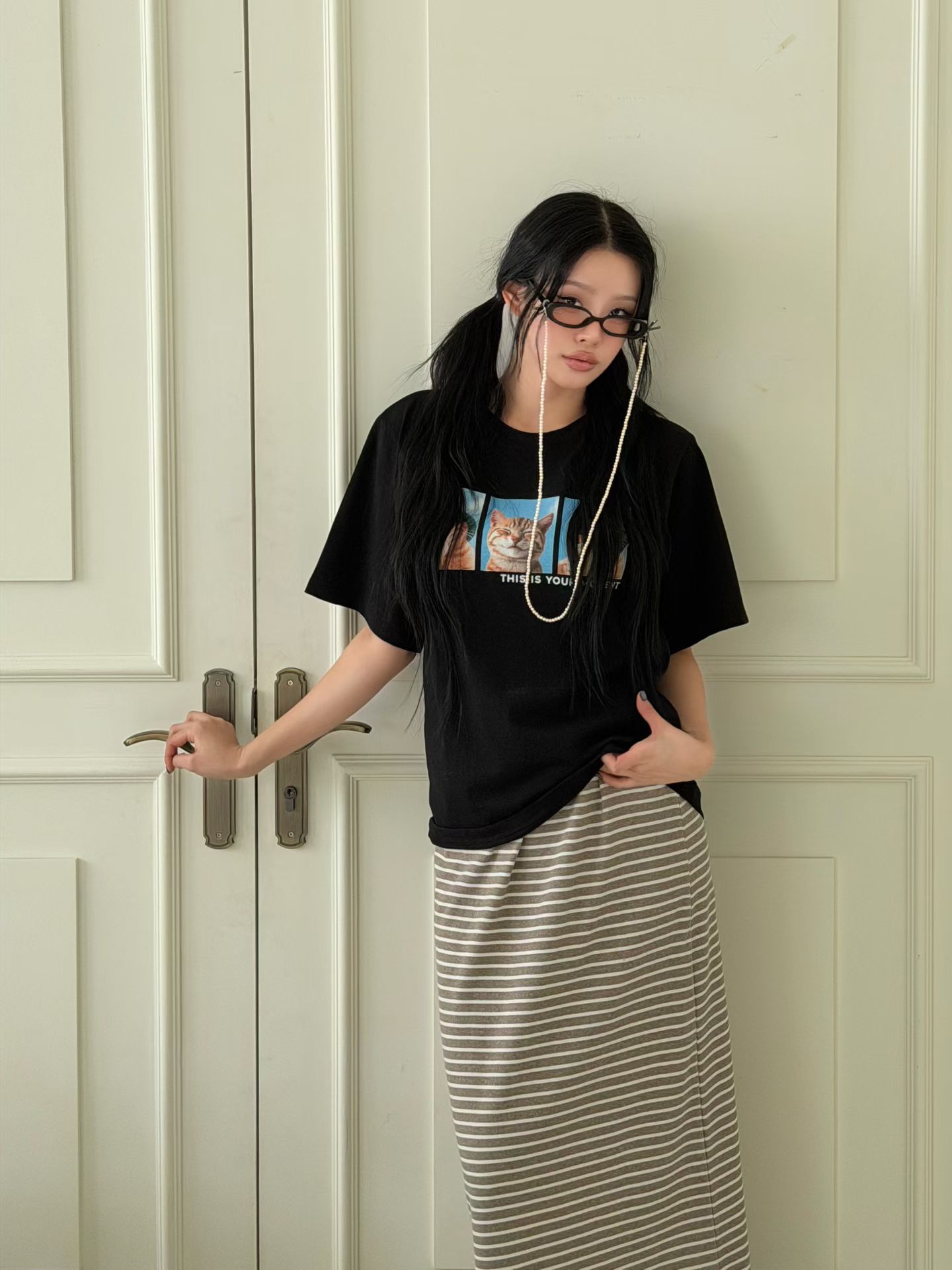 W6成團！《狗狗貓貓》度假中漁夫帽貓貓踢