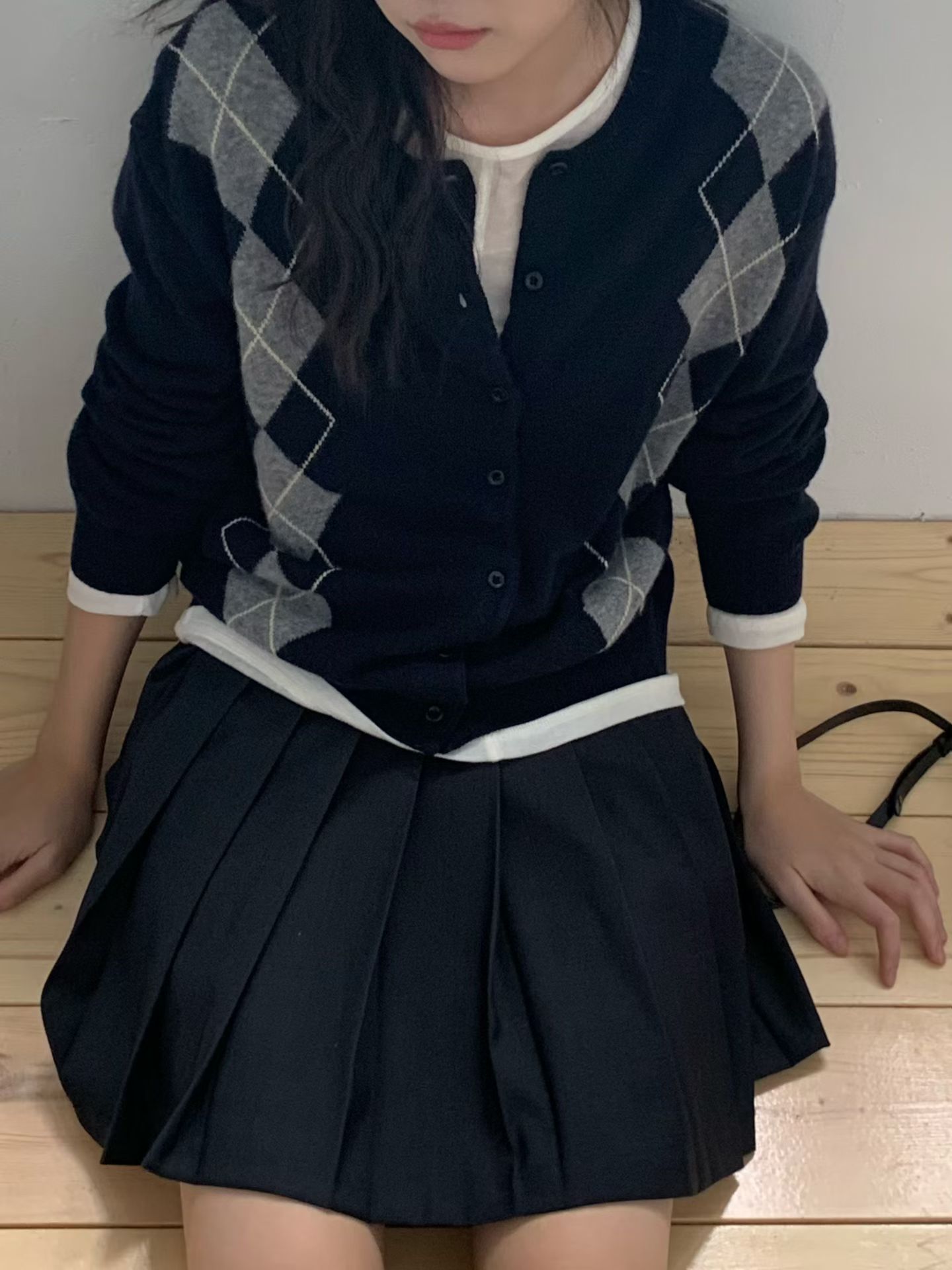 深藍現貨!《2025 trend》直式菱格紋針織外套