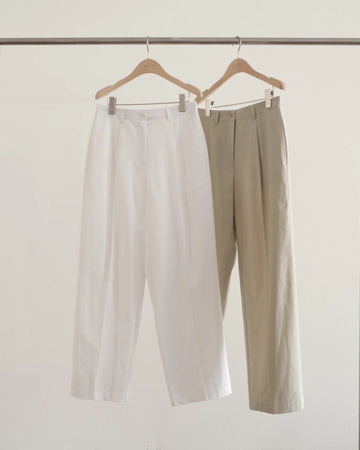 W7成團！《ounce》單褶棉西長褲