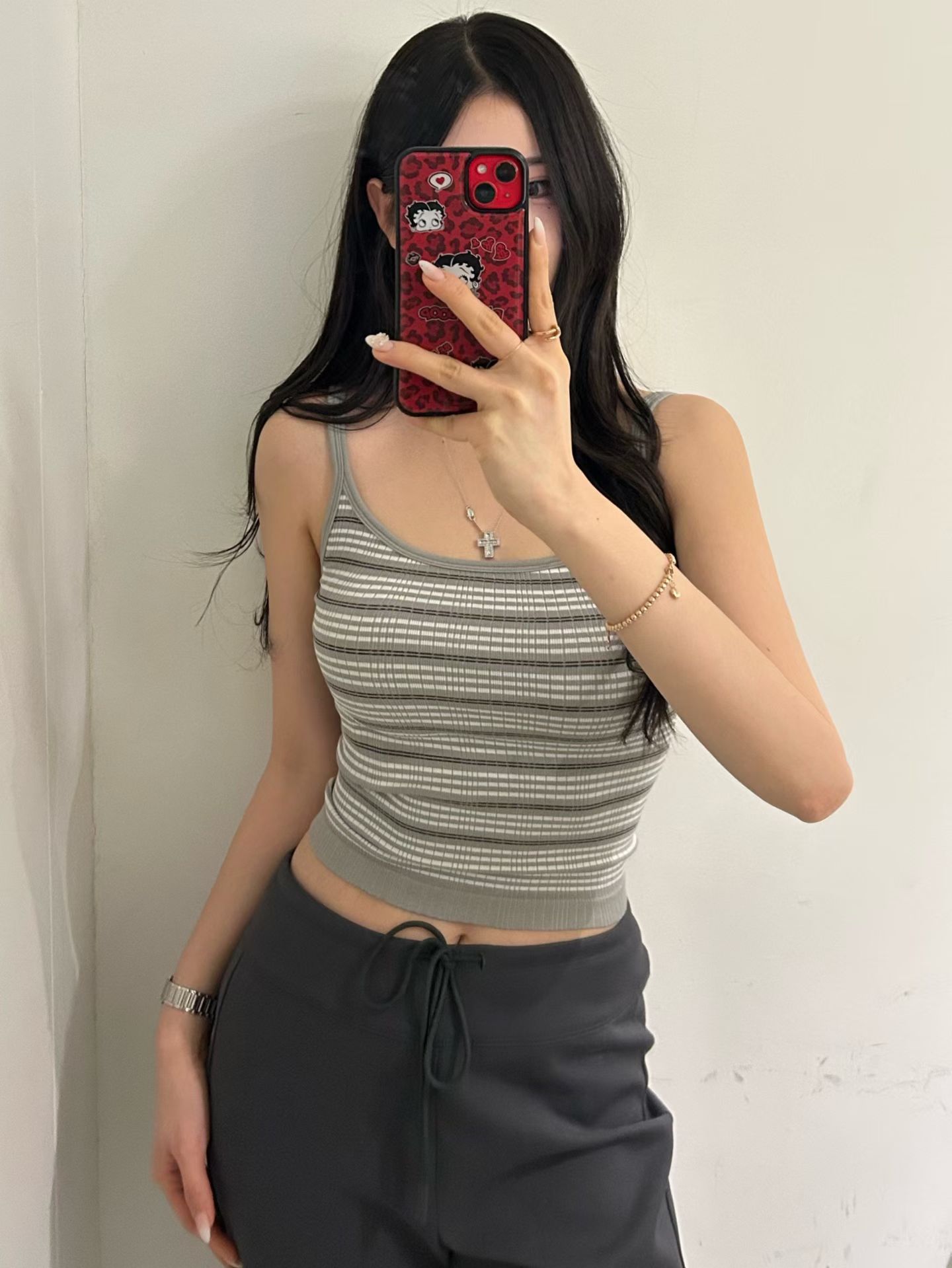 W6成團！《bra top專家》直紋bra top