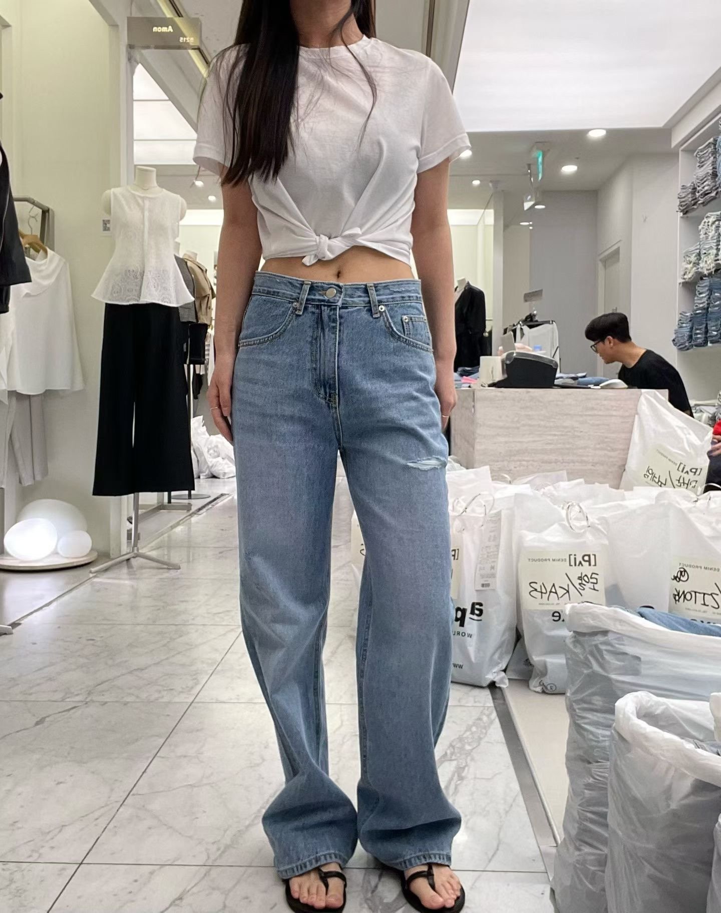 早鳥價開團中！《牛褲特輯》側破壞感鬚鬚長腿中腰牛褲