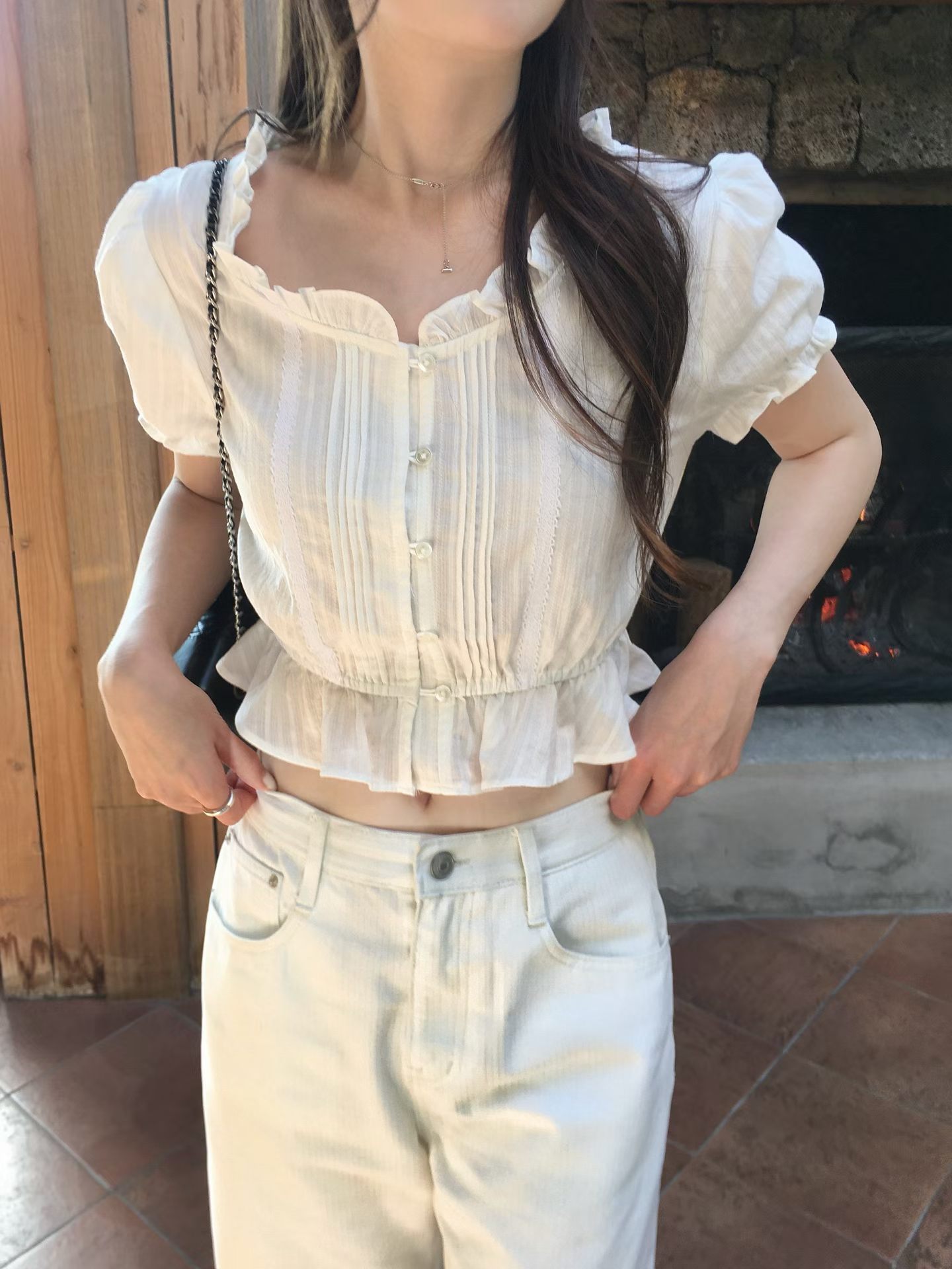 限時24小時早鳥價開團中！《蔬菜家》分尺寸短版花邊漂亮上衣