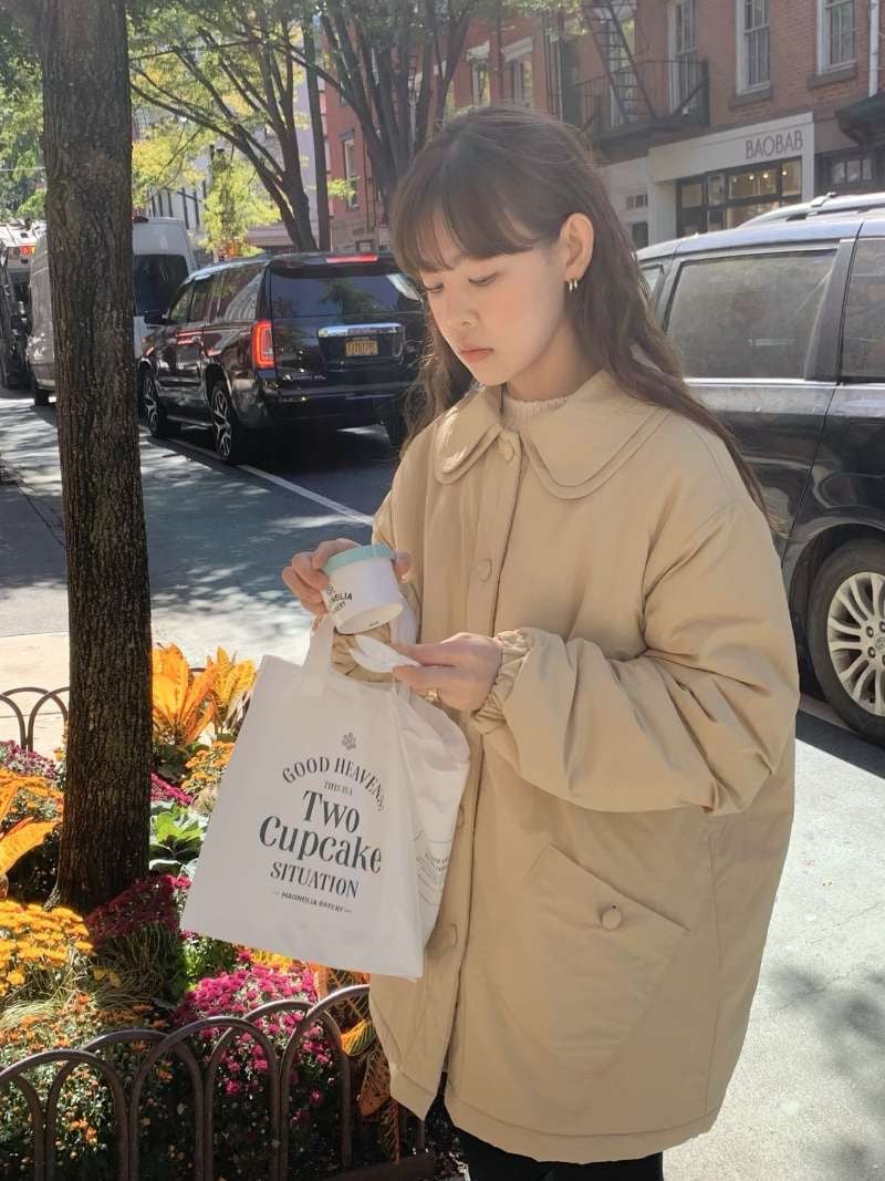 奶油現貨！《可甜可鹽》小花領棉服