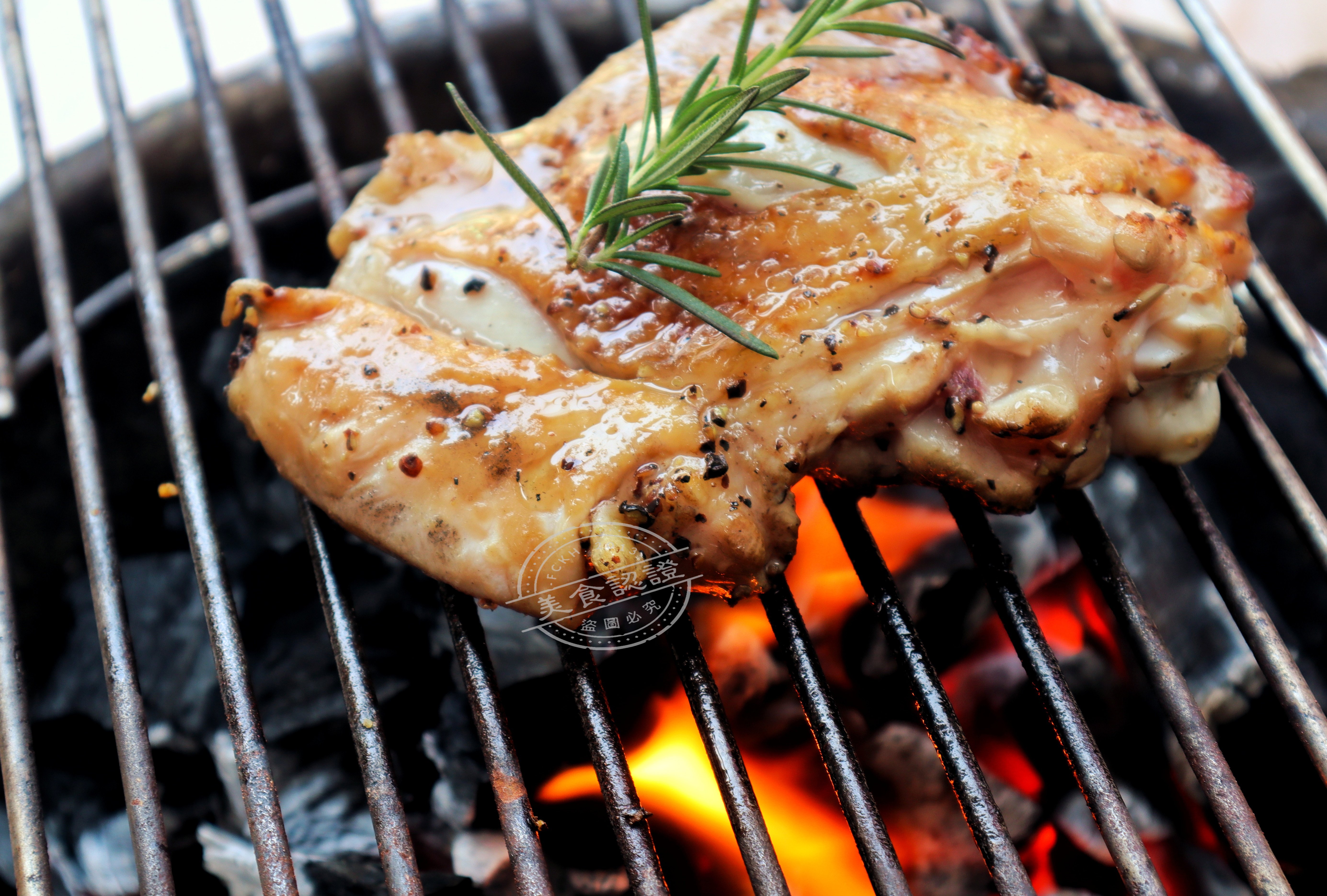 岩烤腿肉排