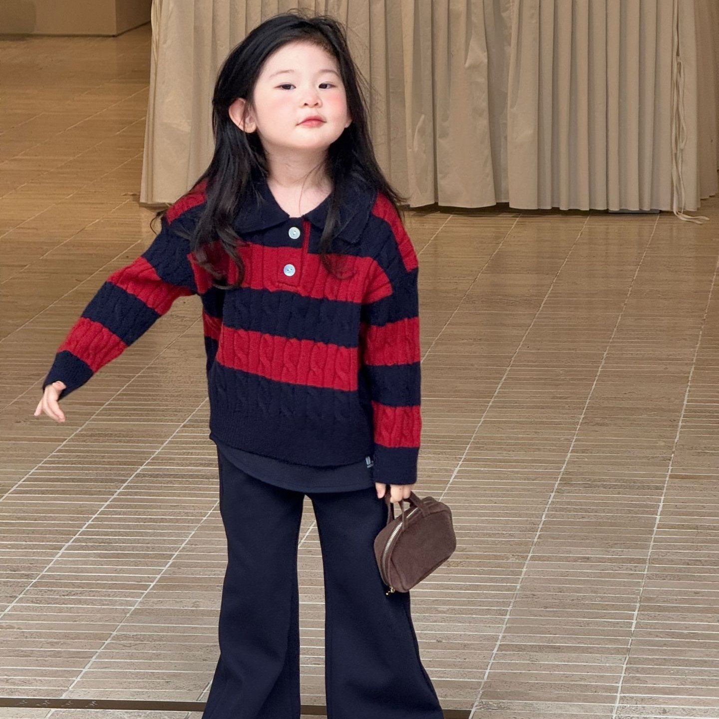 D1-021 紅條紋Polo領毛衣套裝