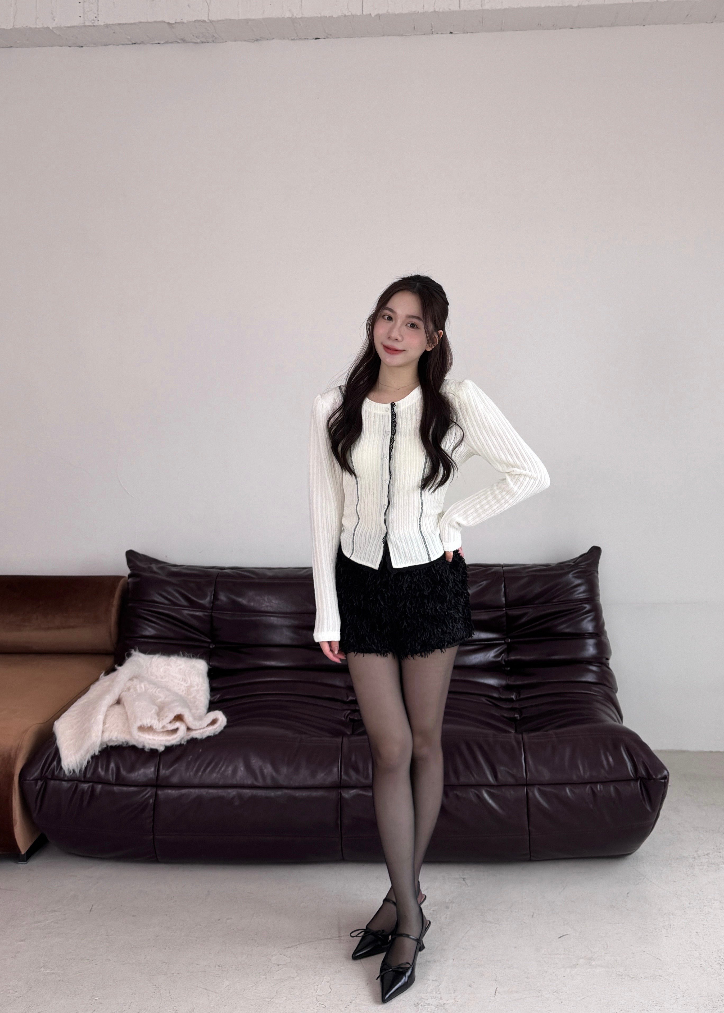 A14 瑪莉的蕾絲邊針織衫