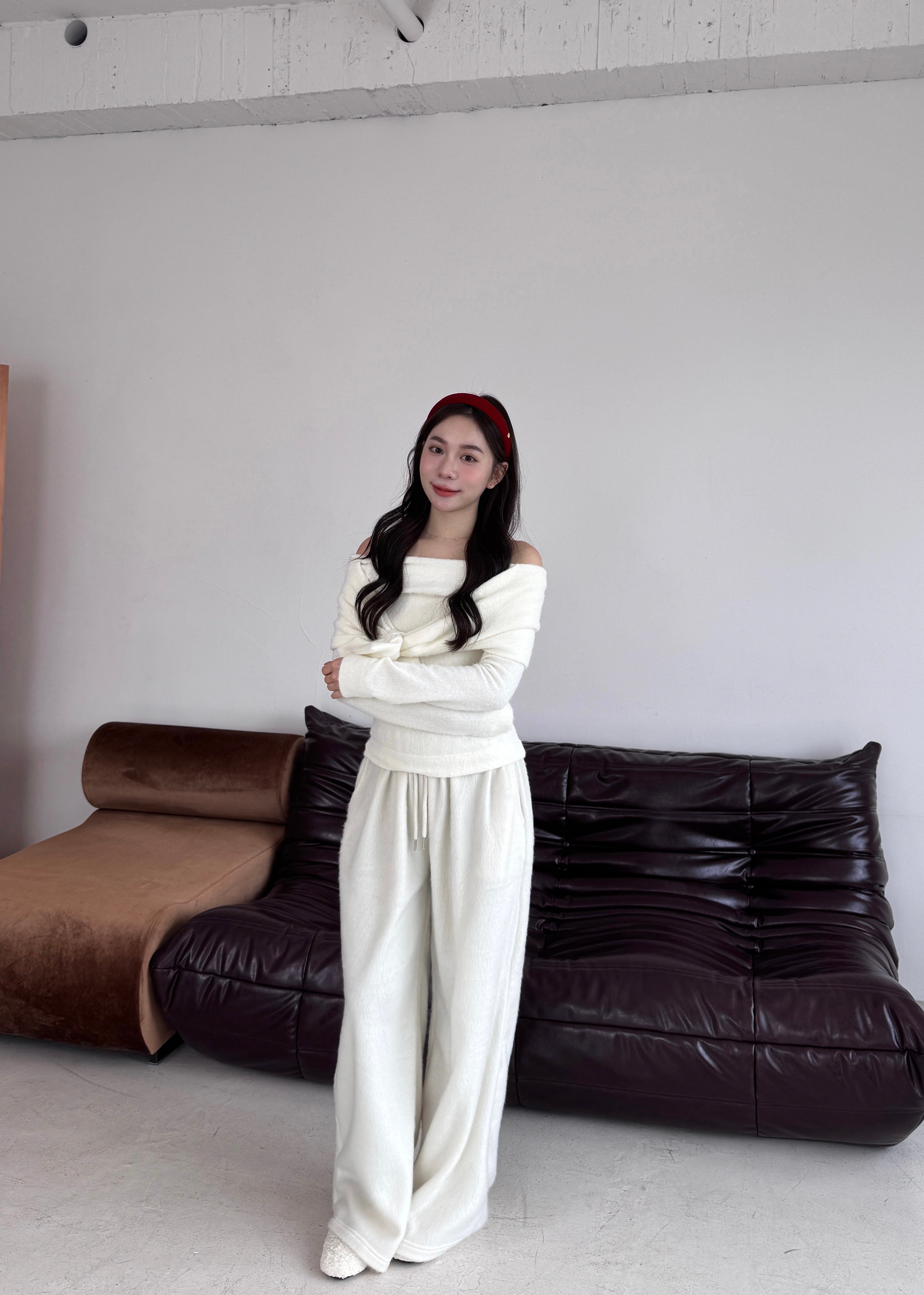 B02 塞西莉亞絨毛寬褲