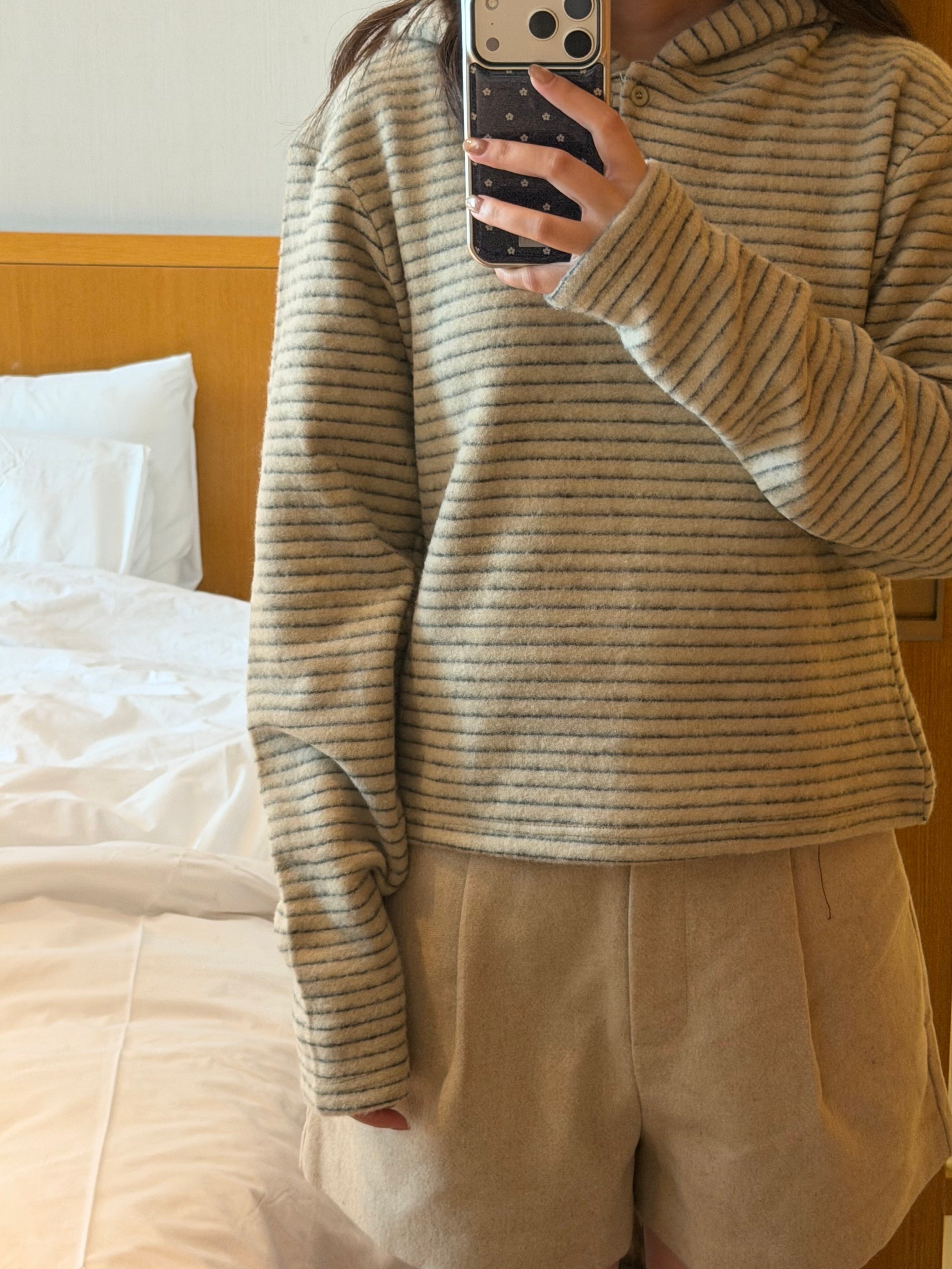 De24 連帽條紋上衣