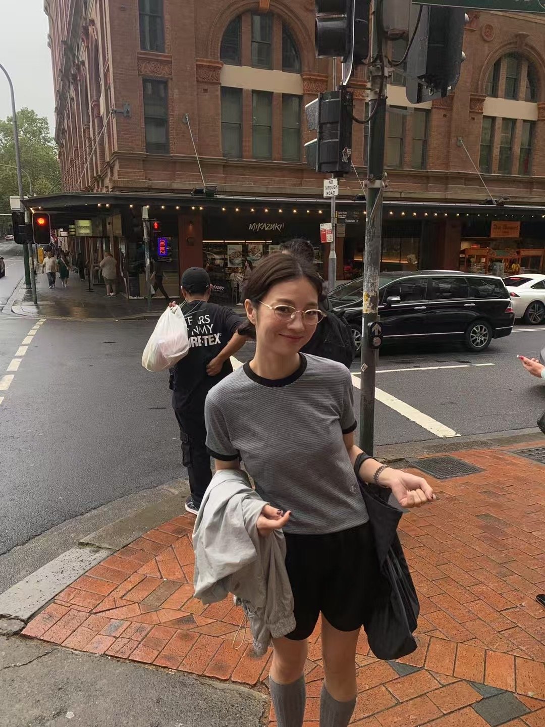 Ap08 品牌小logo條紋T