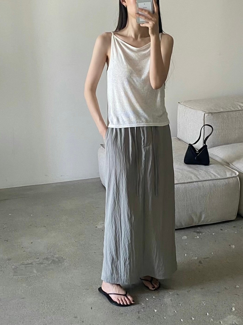 E07 高個女孩的後開衩工裝裙