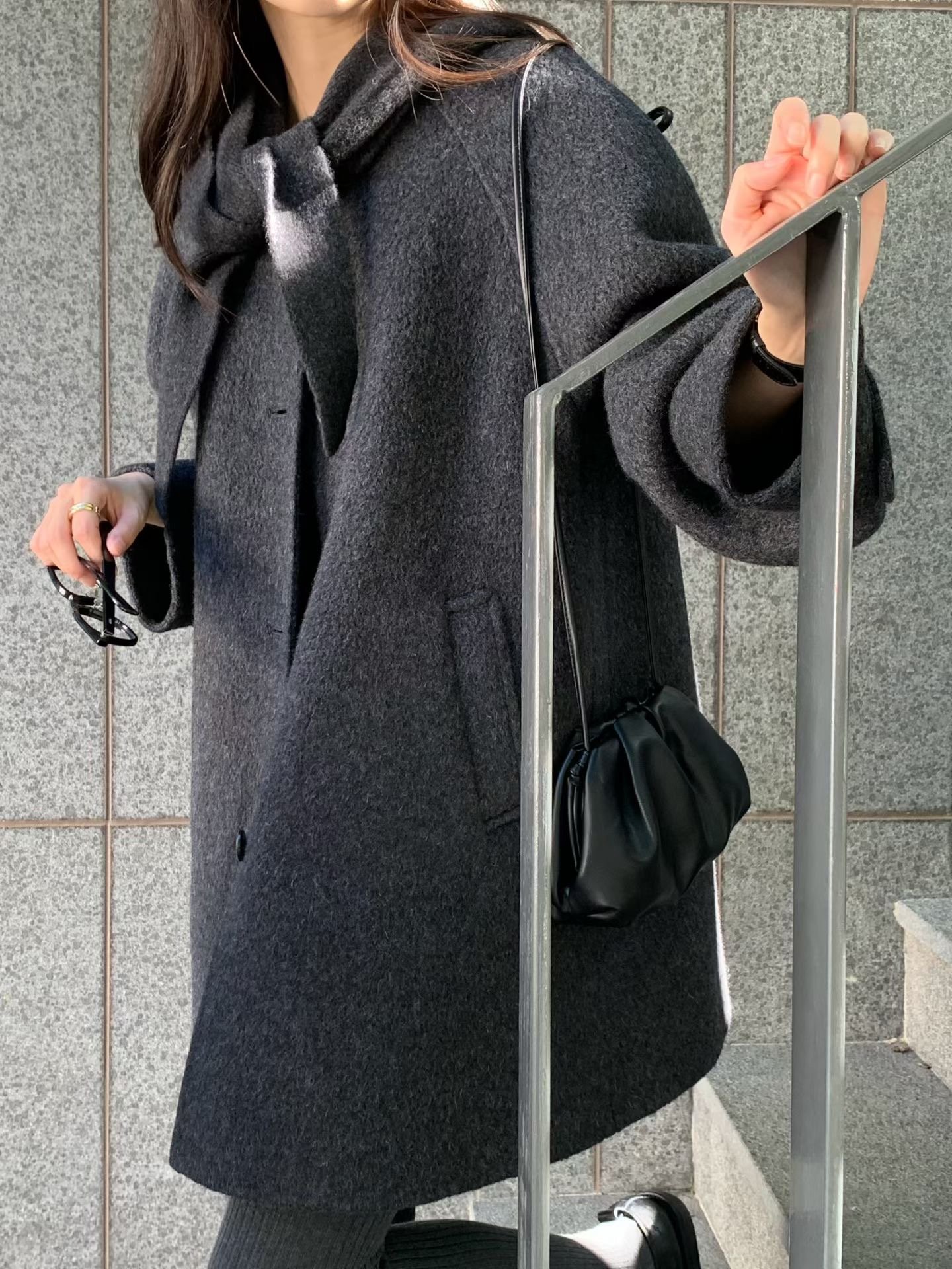 De11 羊毛手工中長款大衣