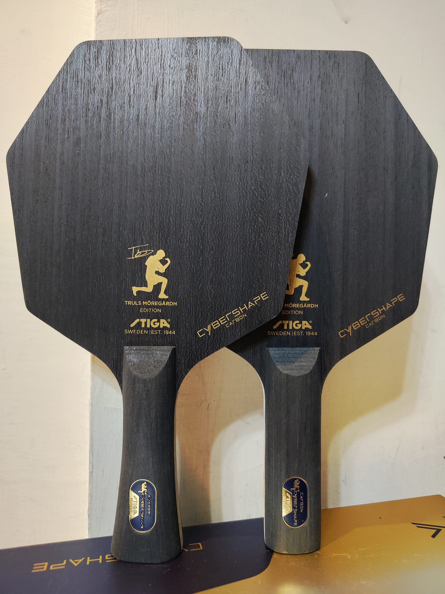 【STIGA】莫雷六角金標 Stiga Cybershape Carbon CWT Truls Edition