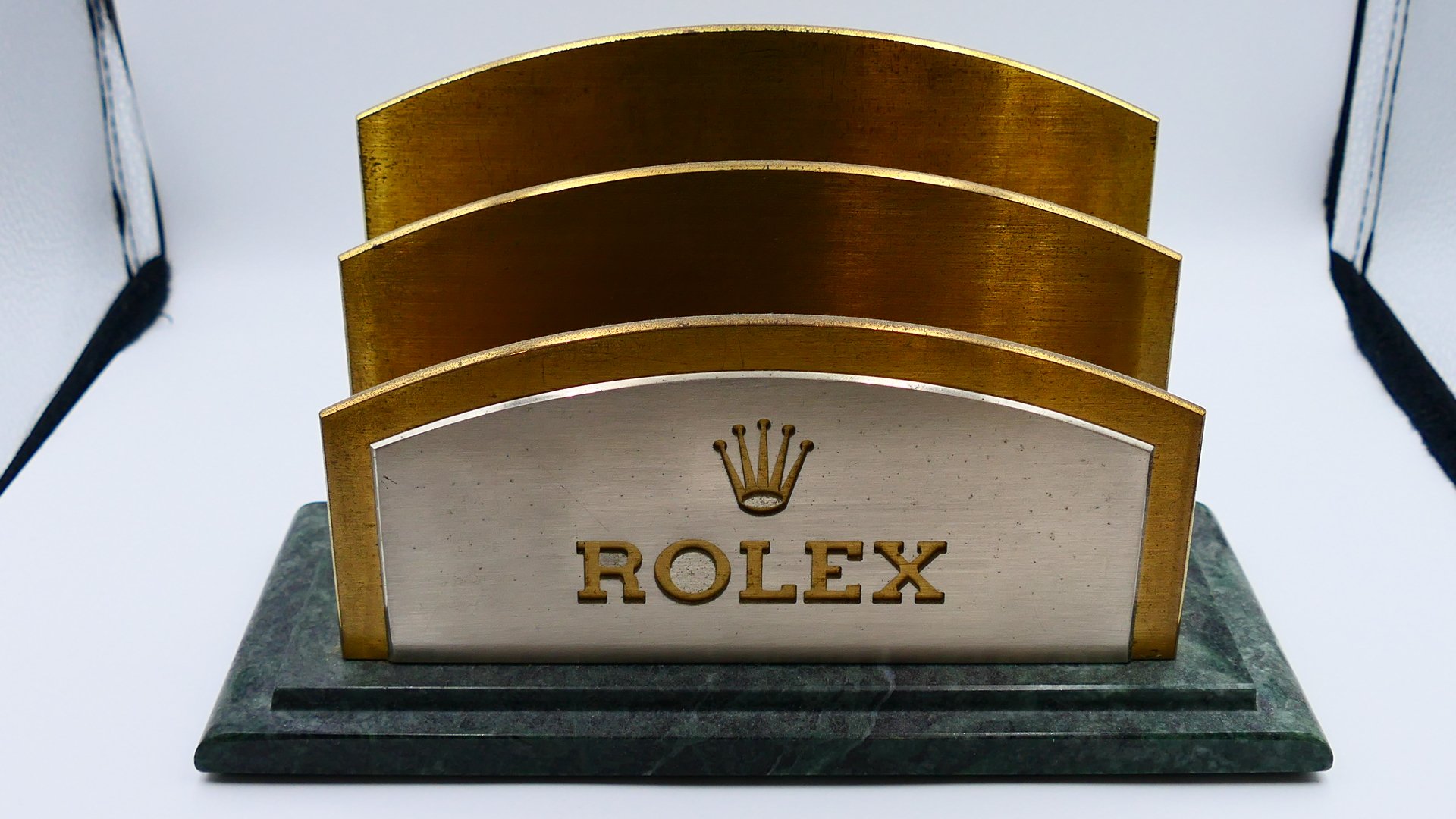 【美好時光】ROLEX 80-90年代 銅製大裡石書架 非常厚重扎實 瑞士官發有編號