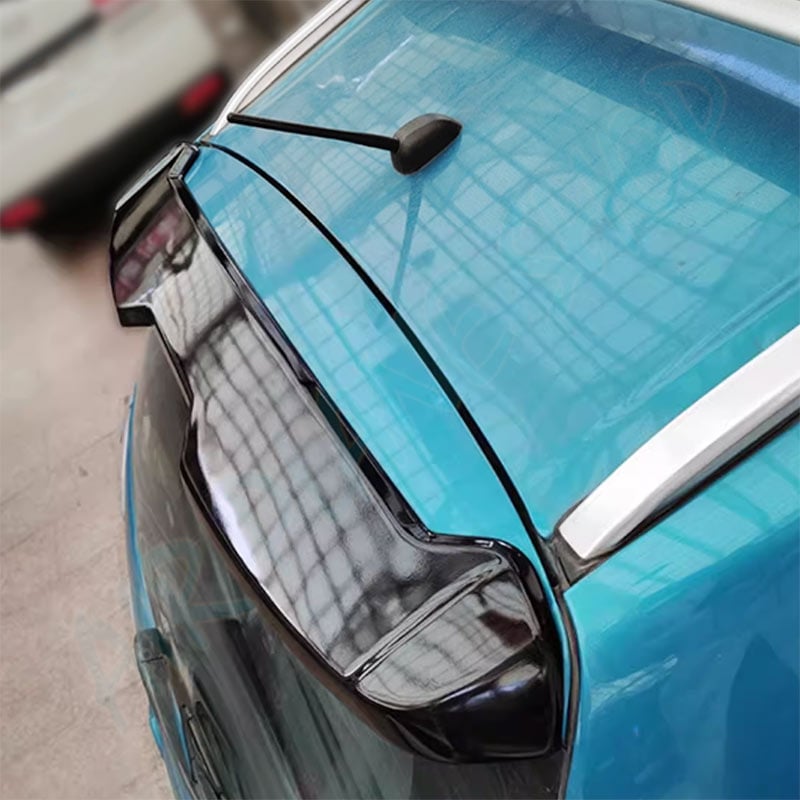 SUZUKI VITARA 尾翼