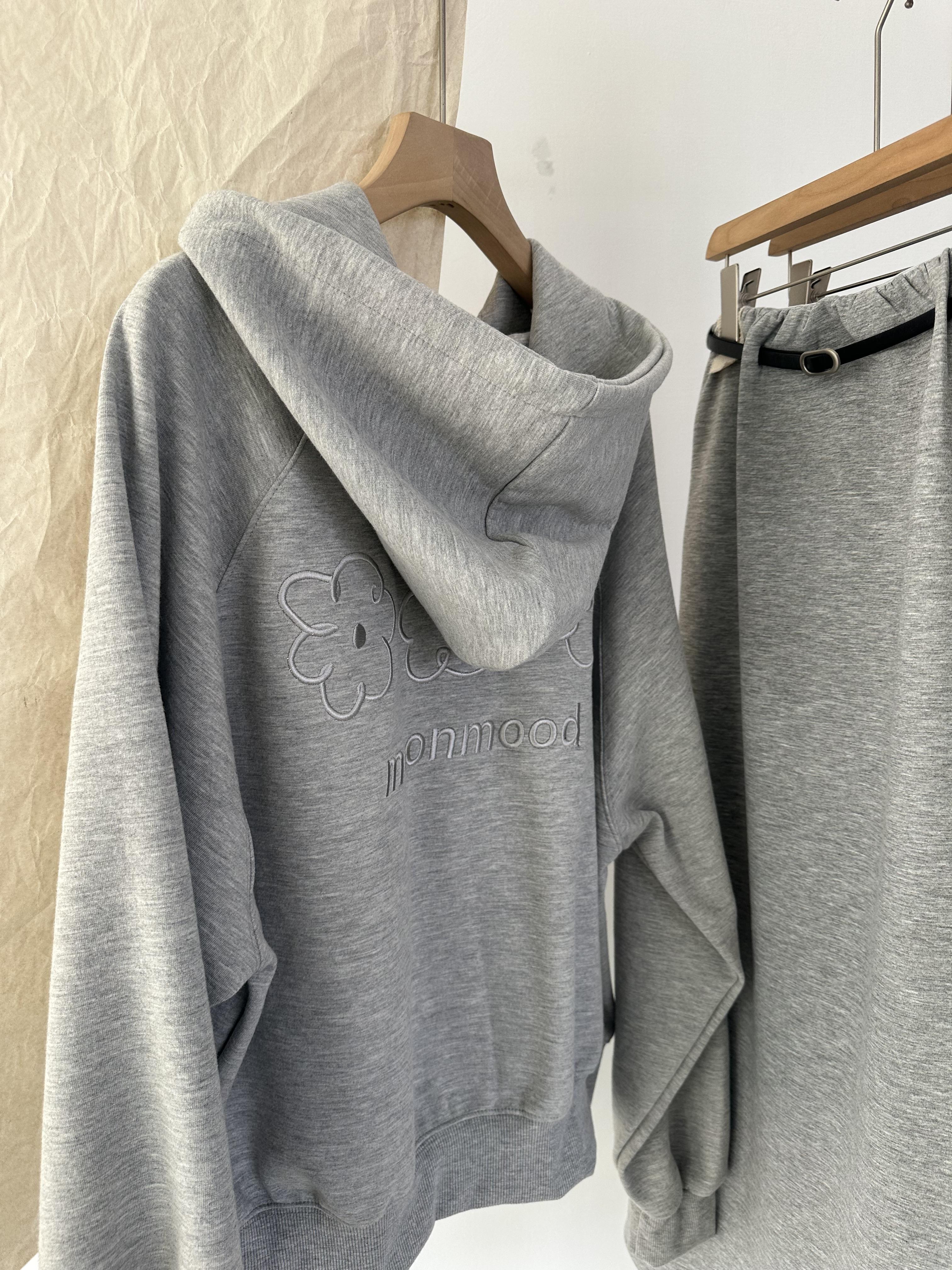 D17 FLOWER連帽刺繡外套