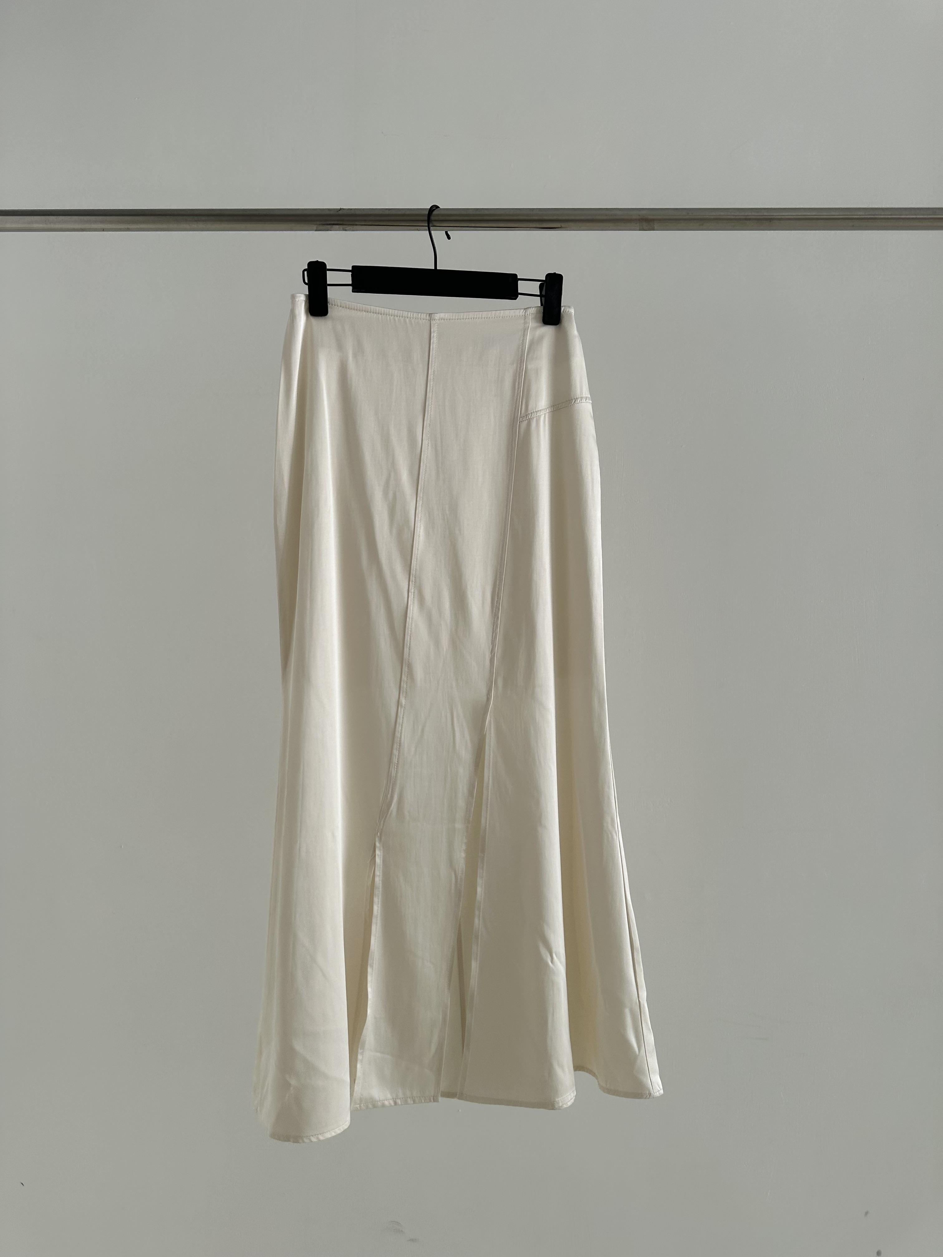 J12 雙開衩魚尾擺裙