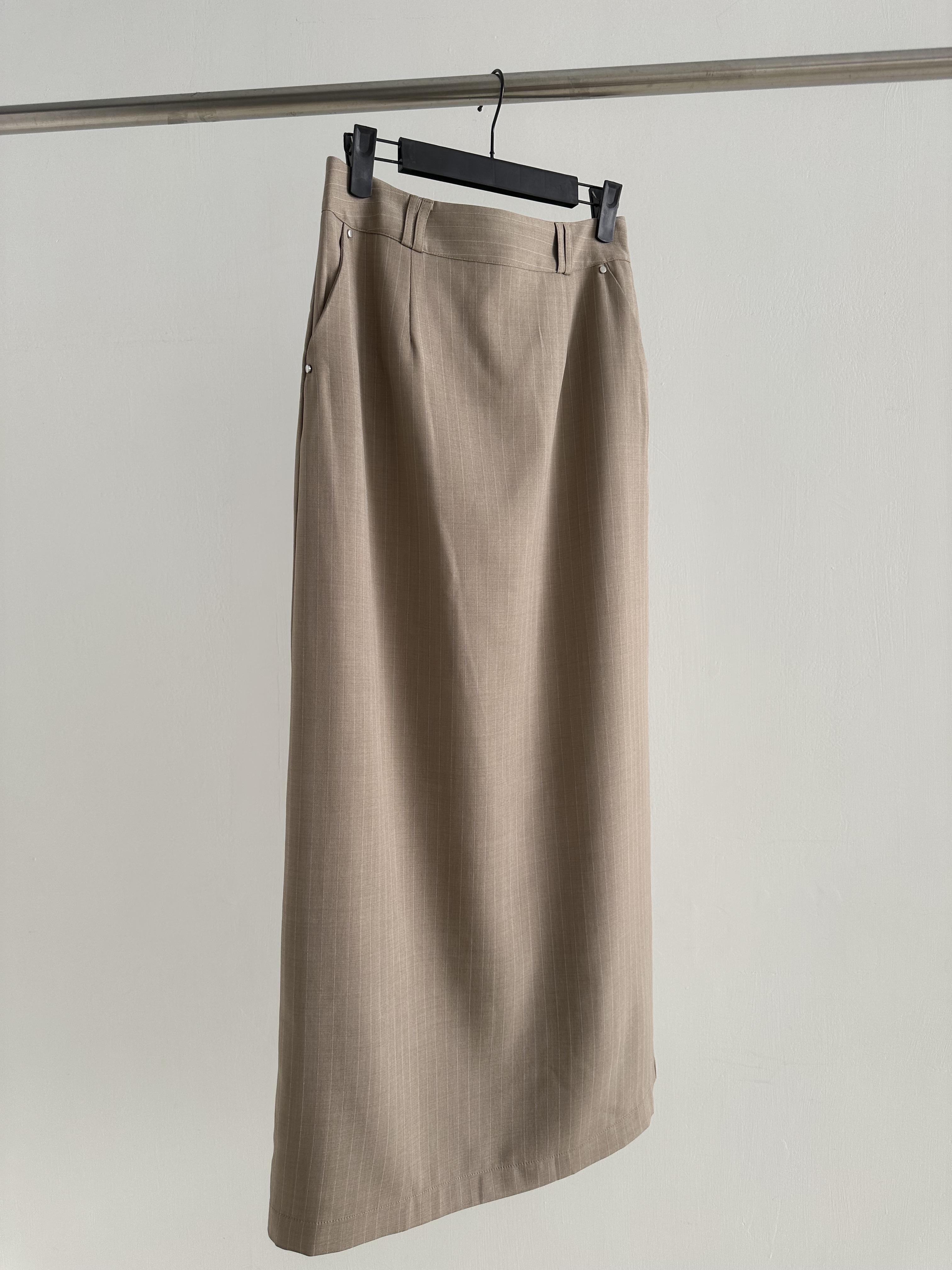 V06 老錢直紋西裝裙