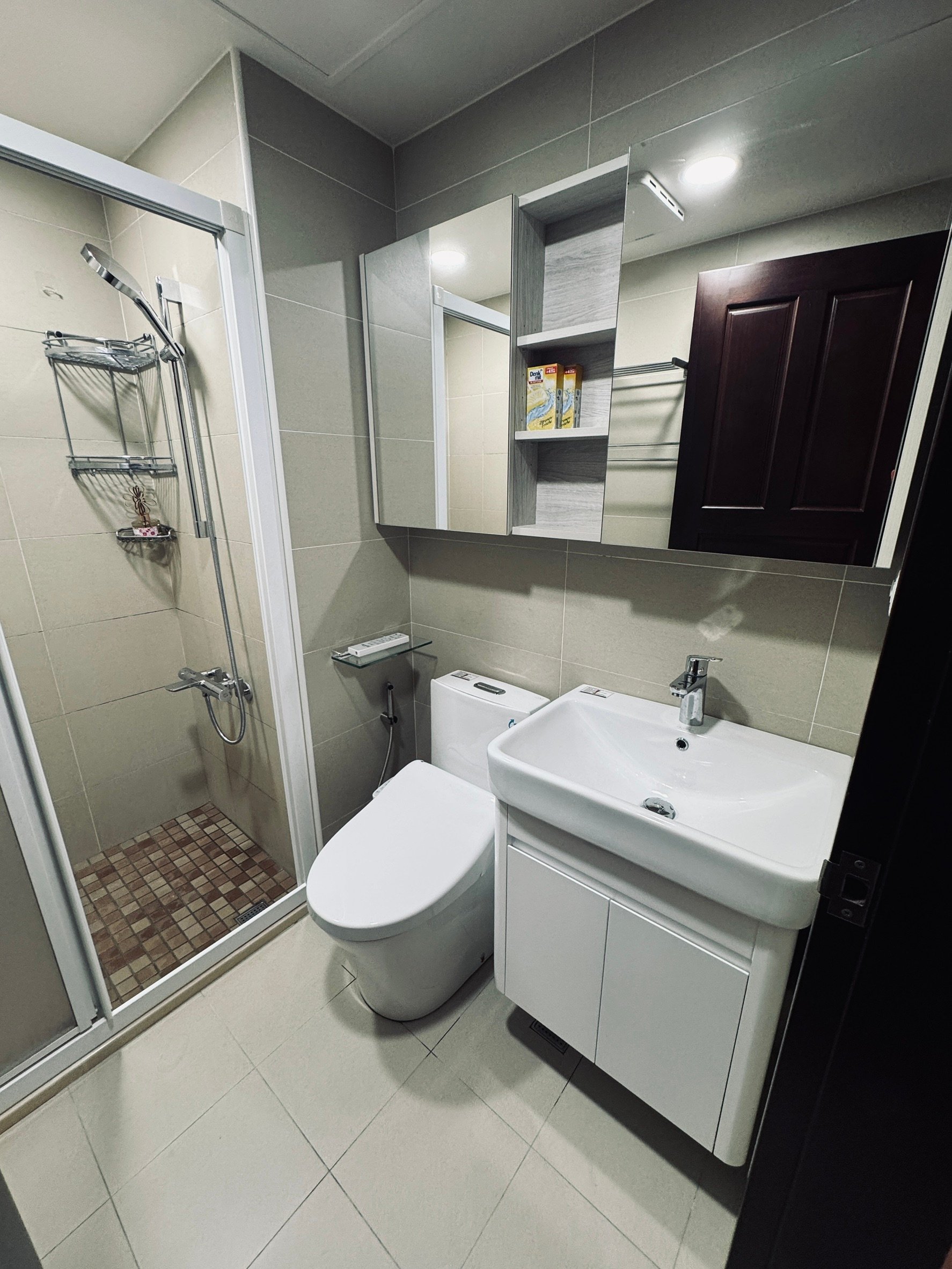 龜山區長峰路成品