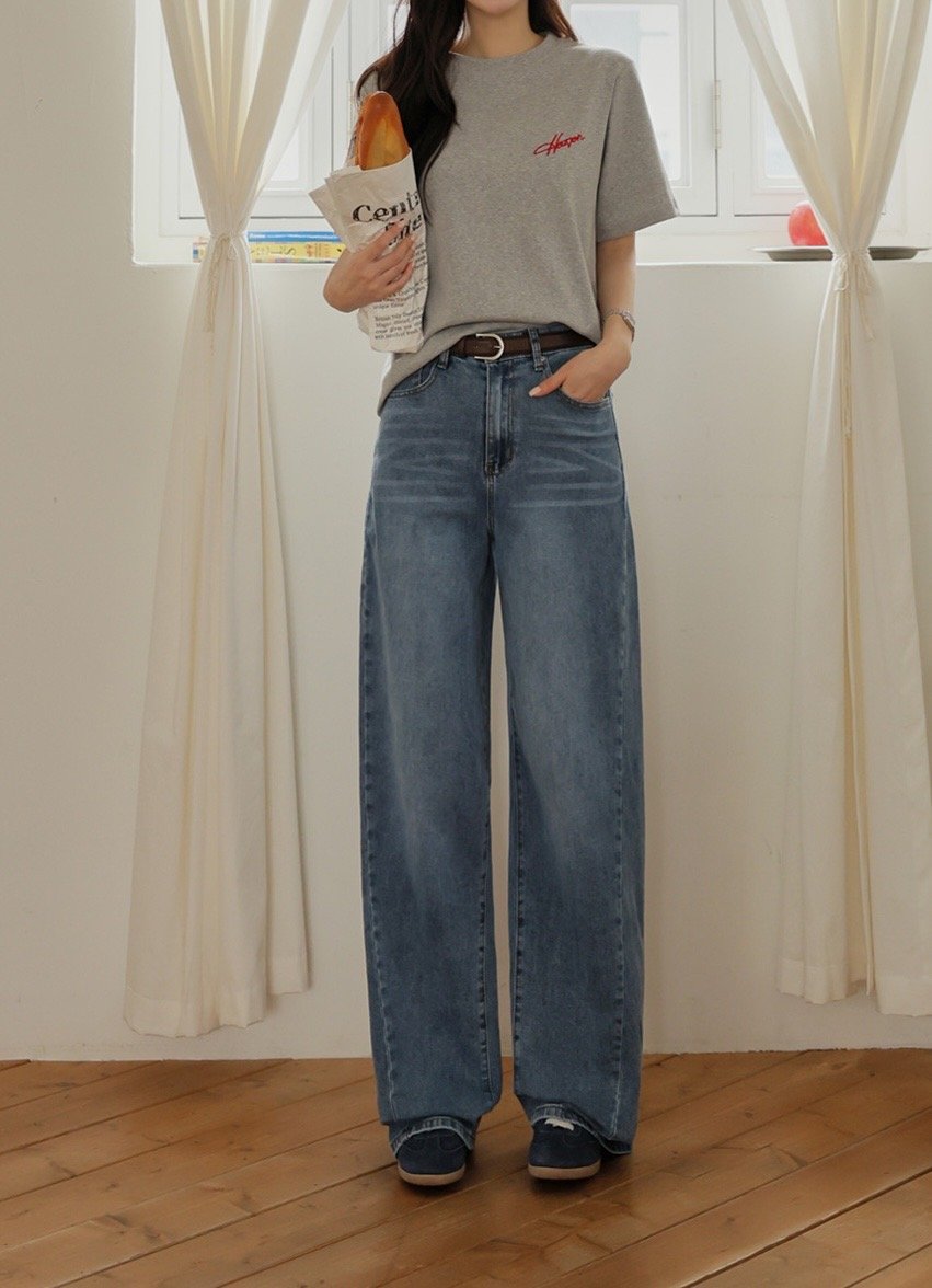 內鬆緊腰圍斜車線設計闊腿牛仔褲