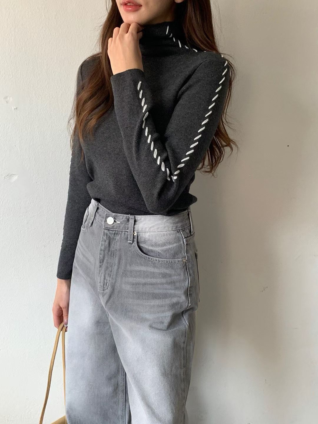 立體縫線滾邊高領打底針織衣