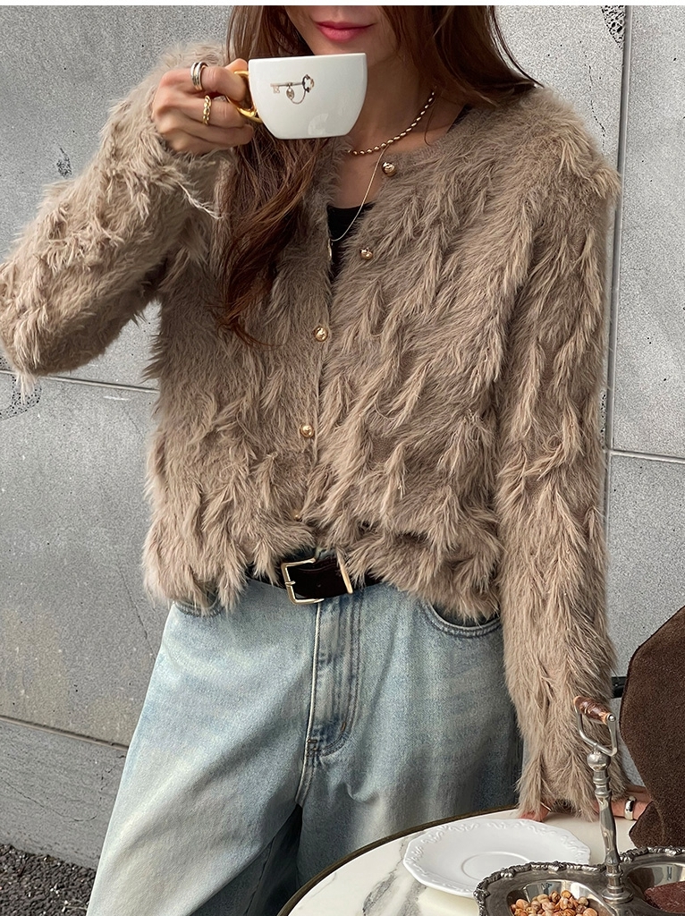 金釦羽毛流造型毛外套