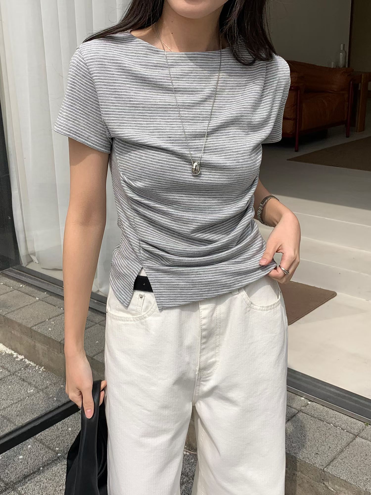 肩抓皺下開衩顯瘦棉Ｔ