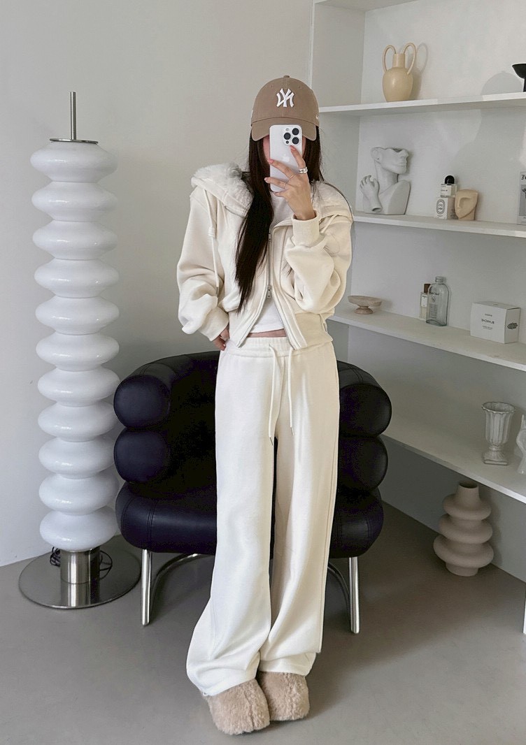 毛毛大翻領設計連帽外套＋鬆緊長褲SET