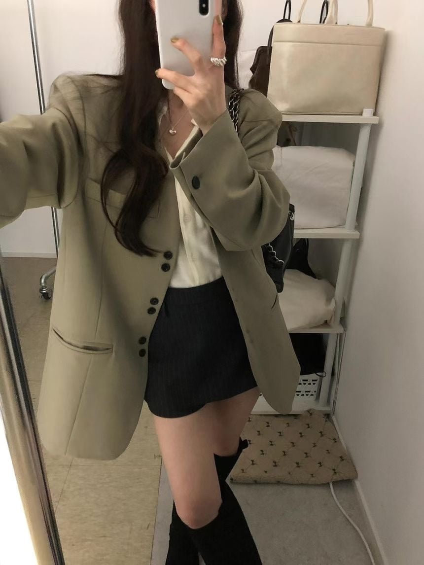 無領雙釦造型墊肩西裝外套