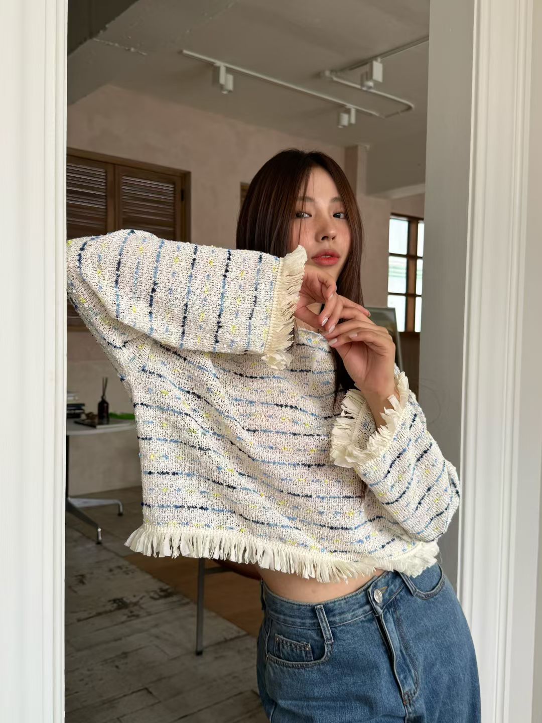 配色織紋流蘇滾邊薄款針織衣