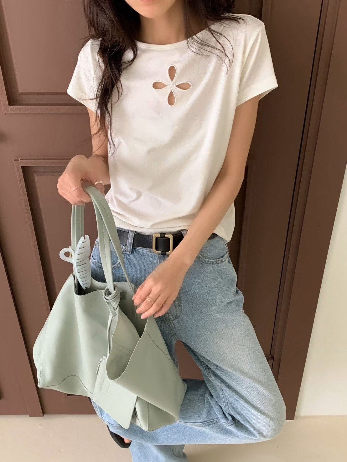 可雙面穿雕刻鏤空小花T