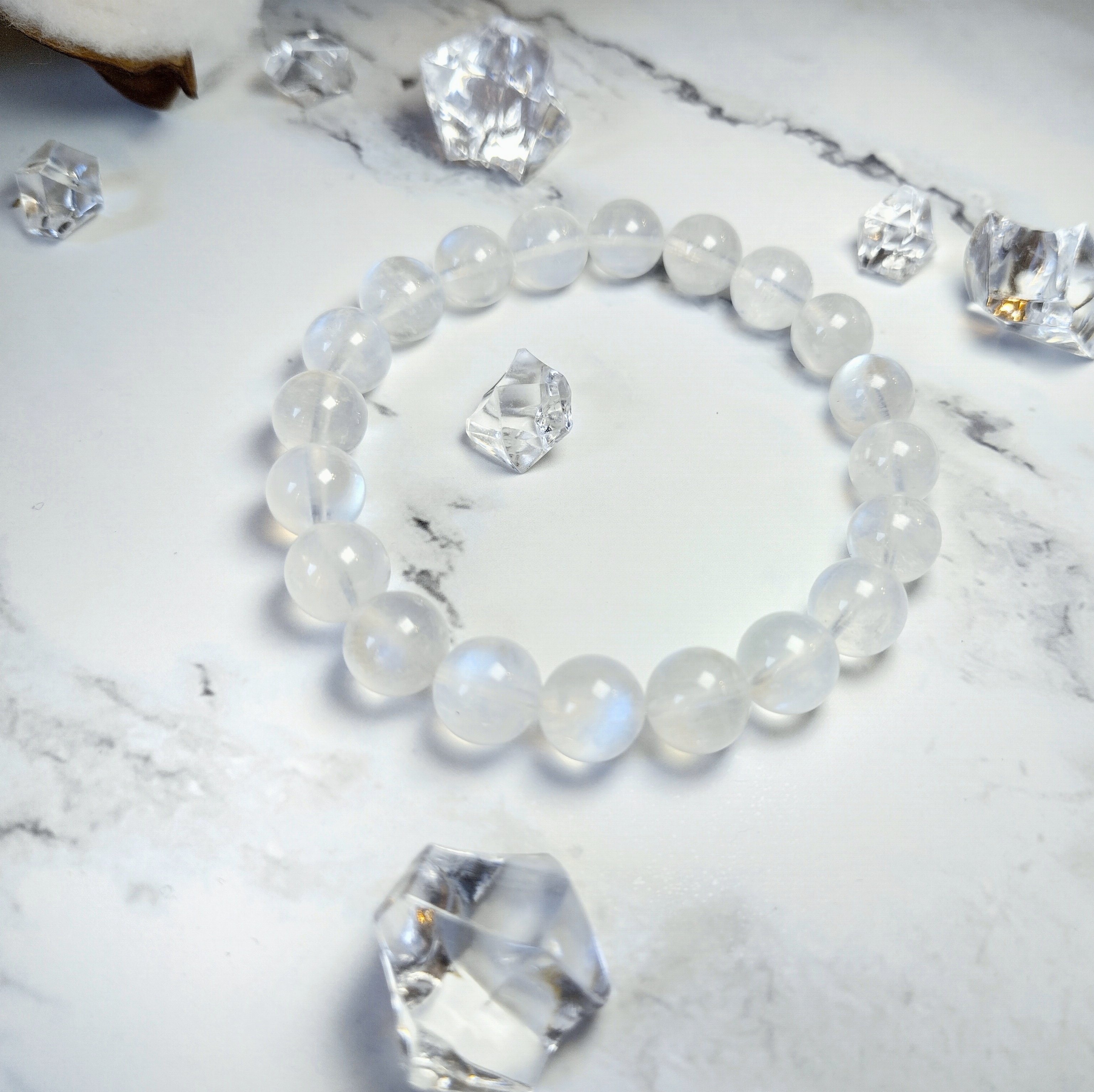 【藍月光 月下桃花開運手鍊】 充滿靈力的桃花石 六月誕生幸運石